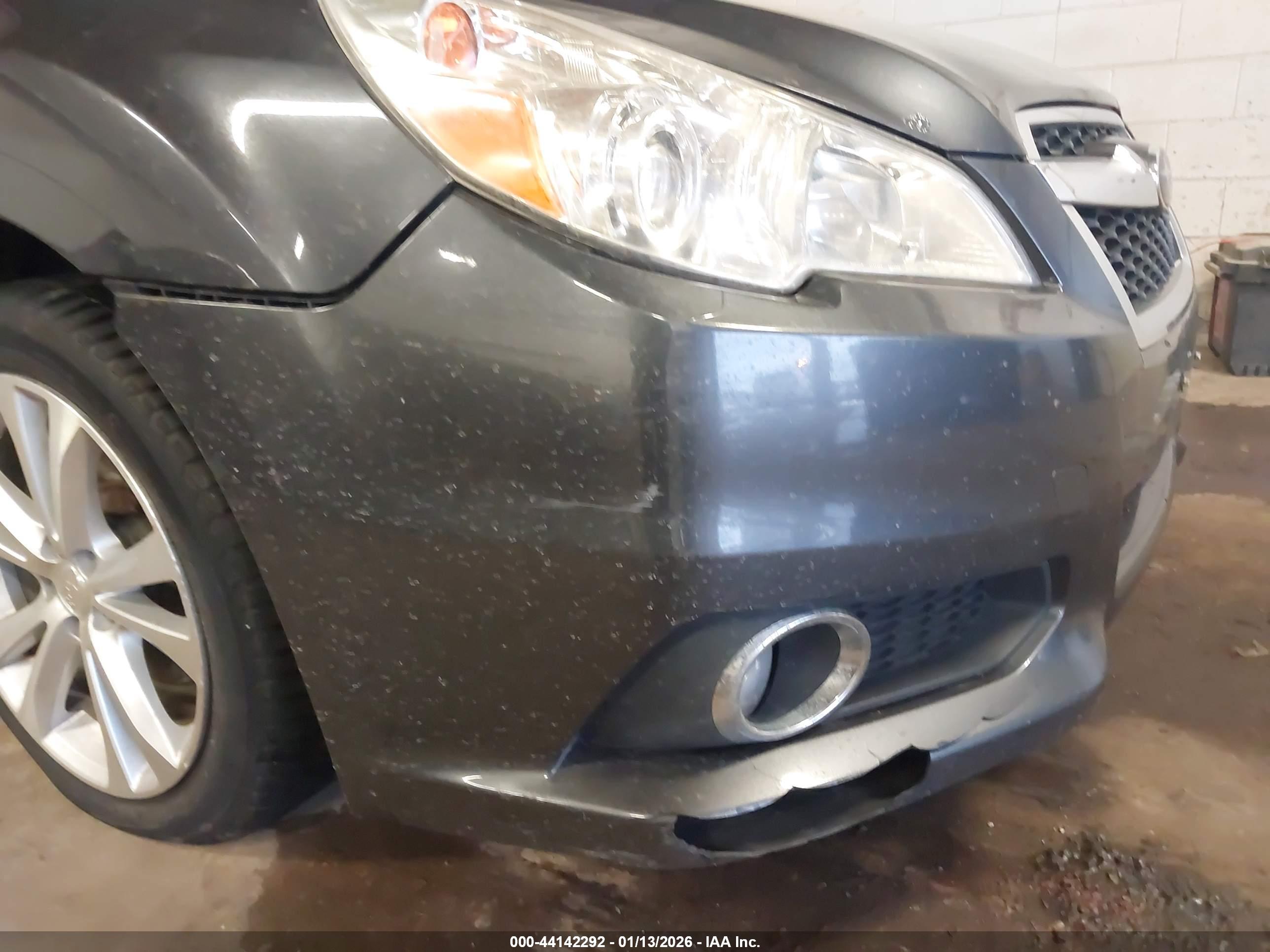 SUBARU LEGACY image 6