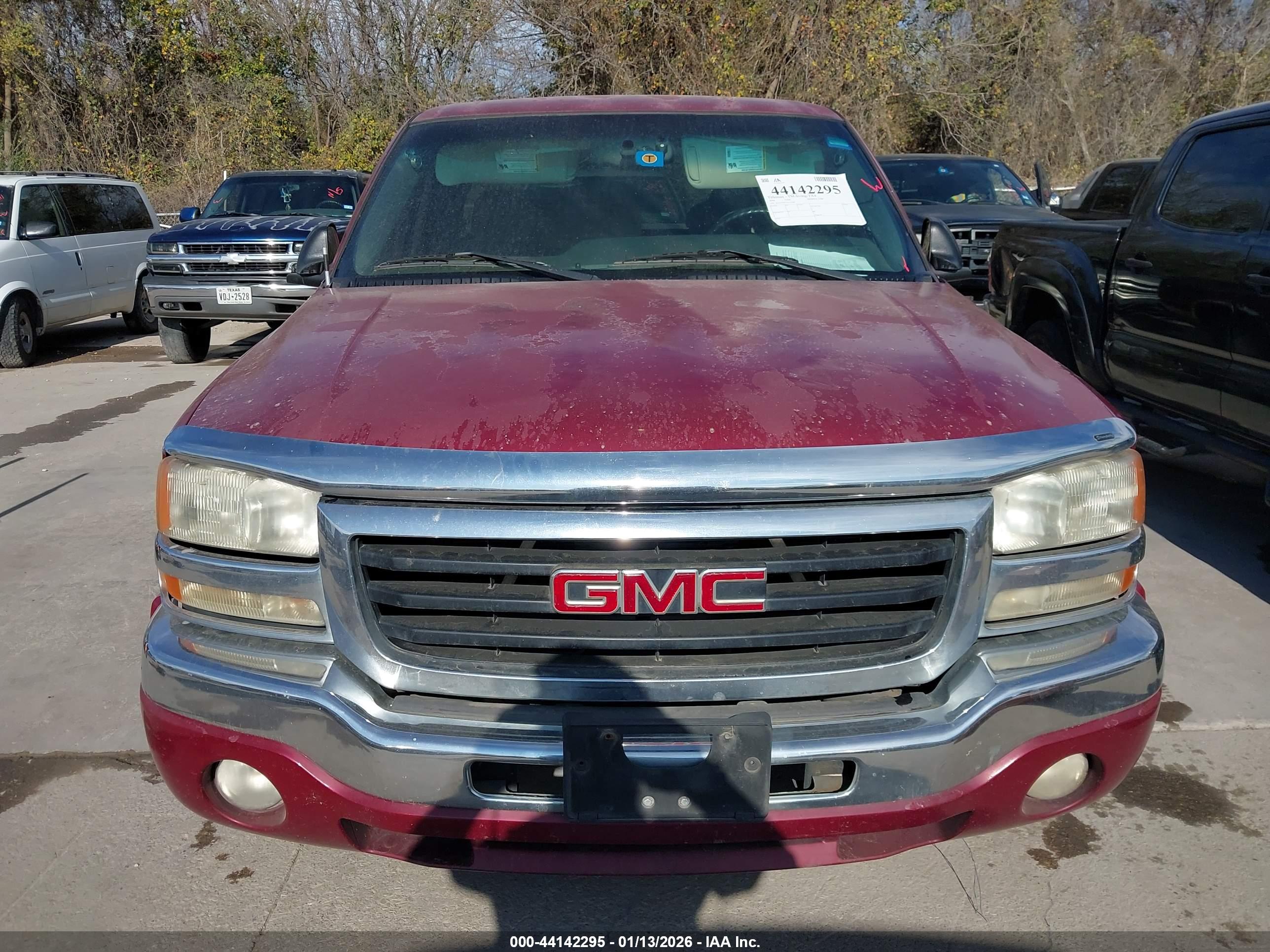 GMC SIERRA image 6