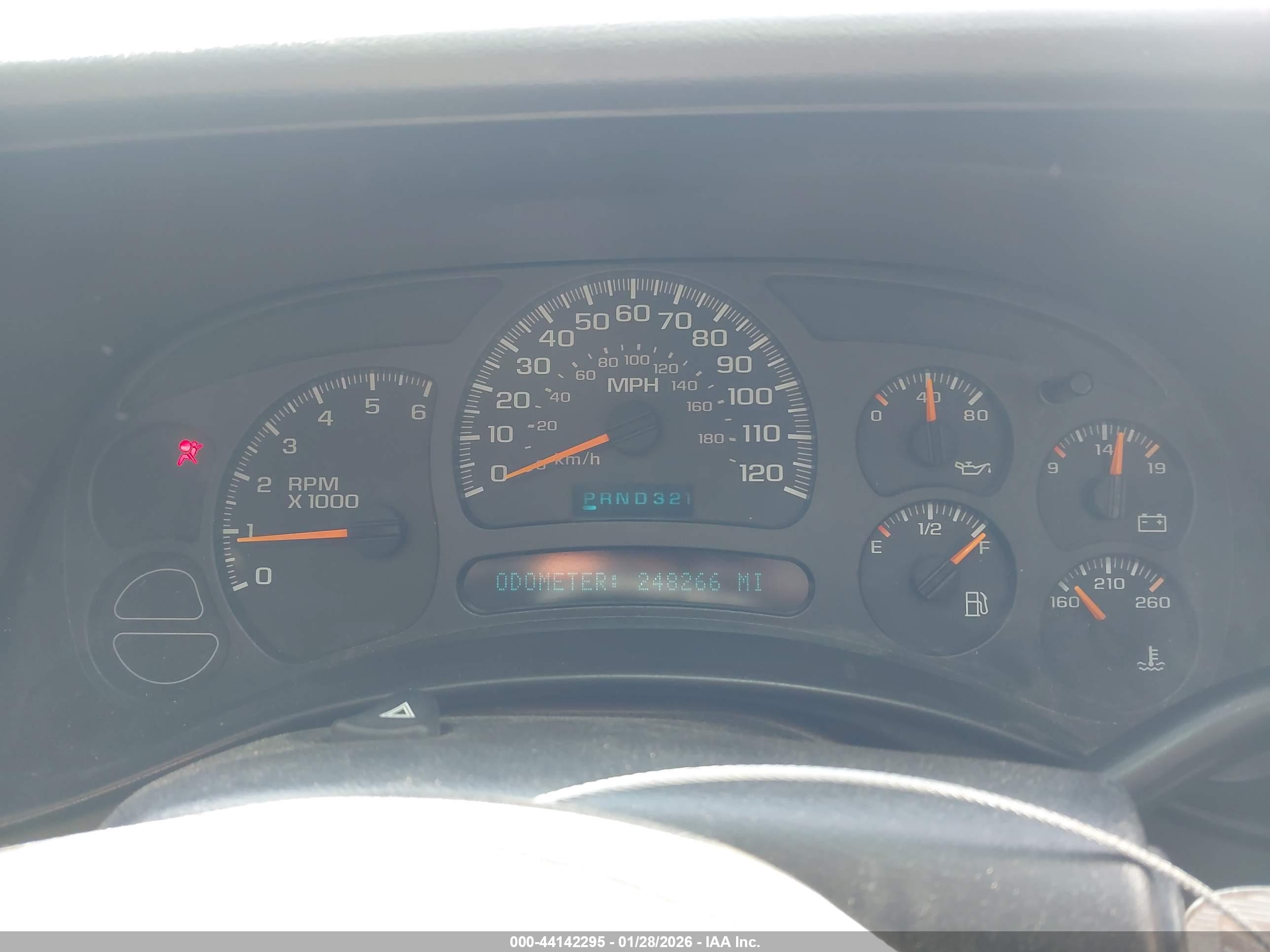 GMC SIERRA image 7