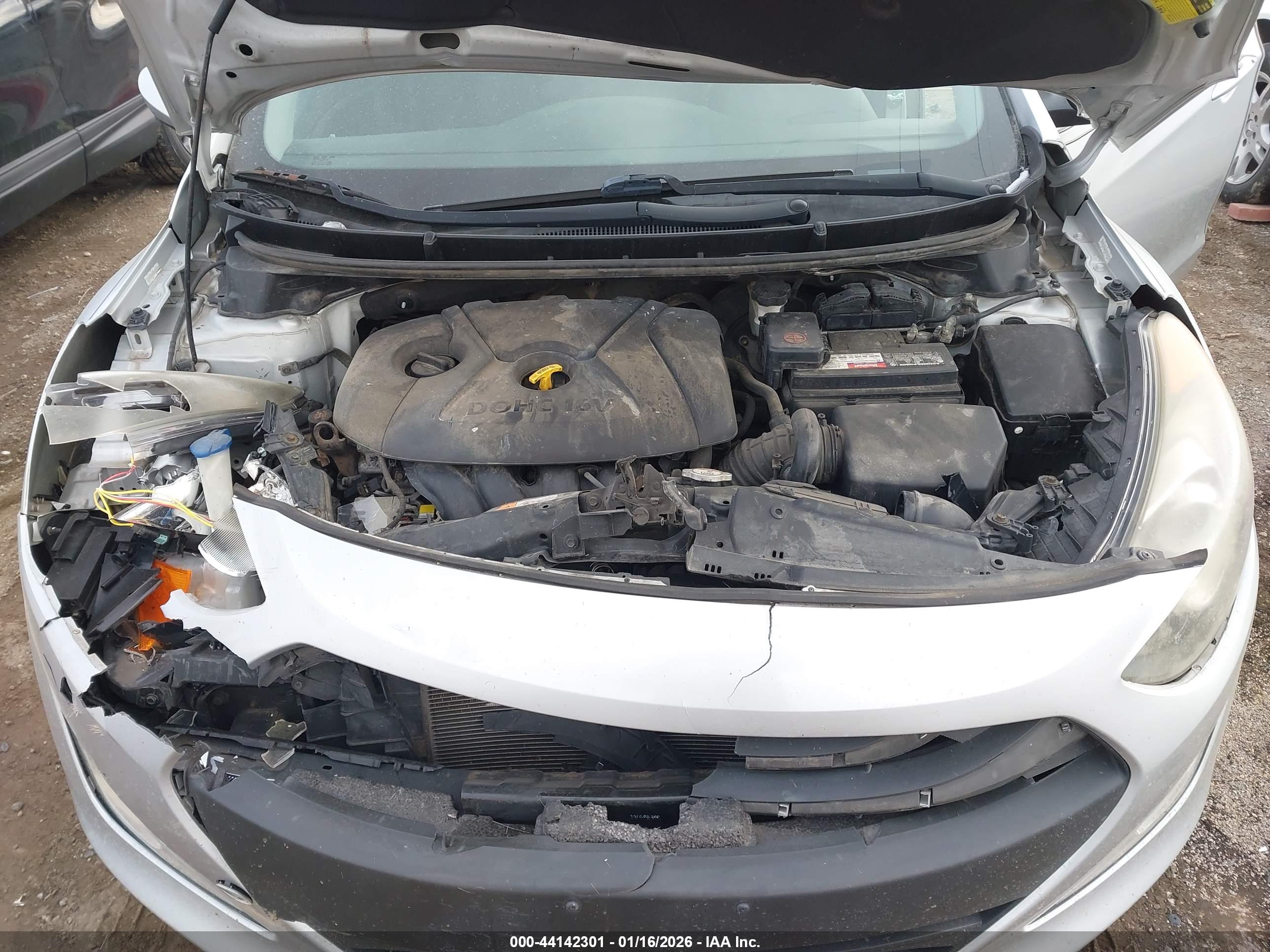 HYUNDAI ELANTRA image 10