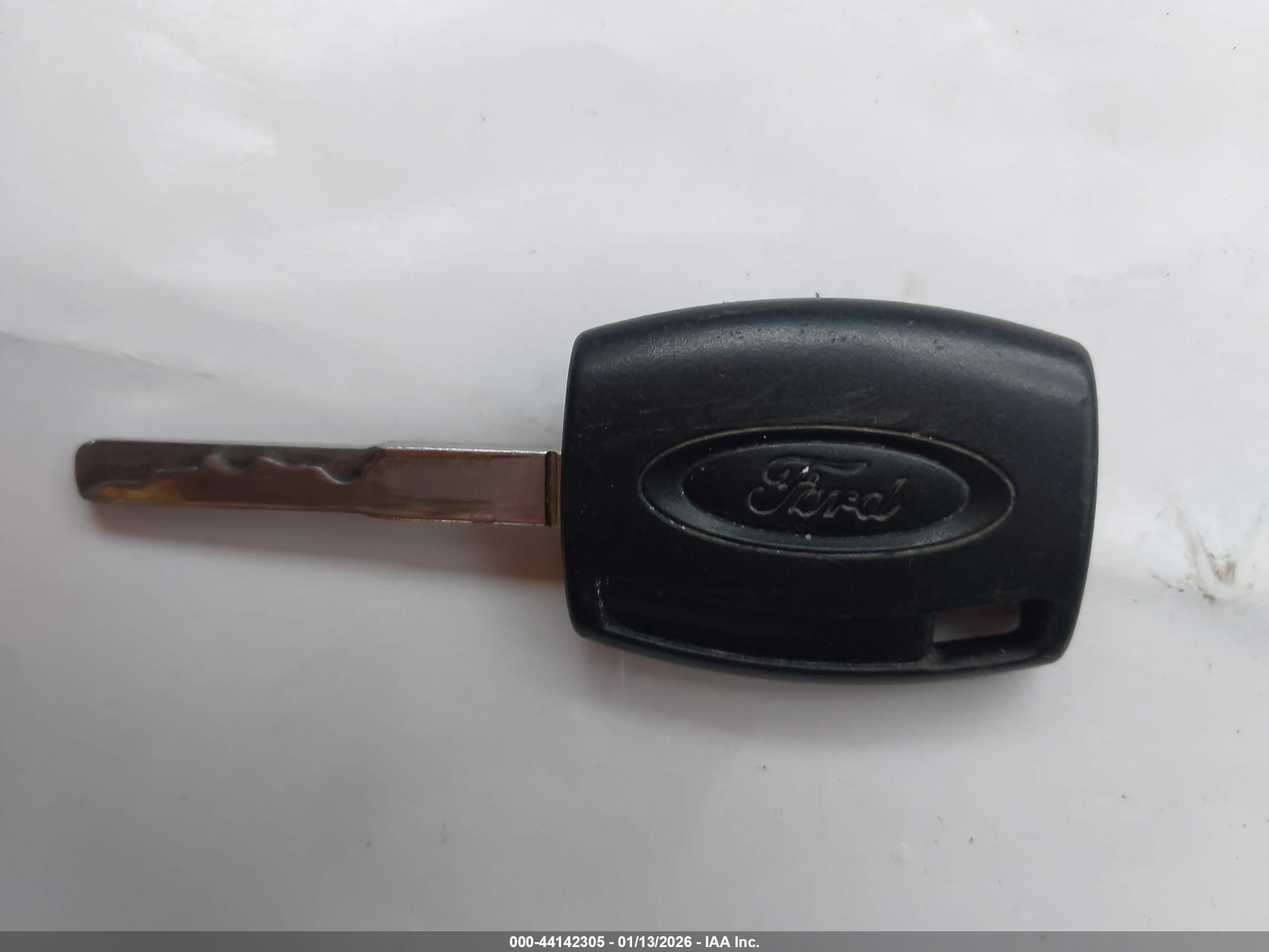 FORD FOCUS image 11