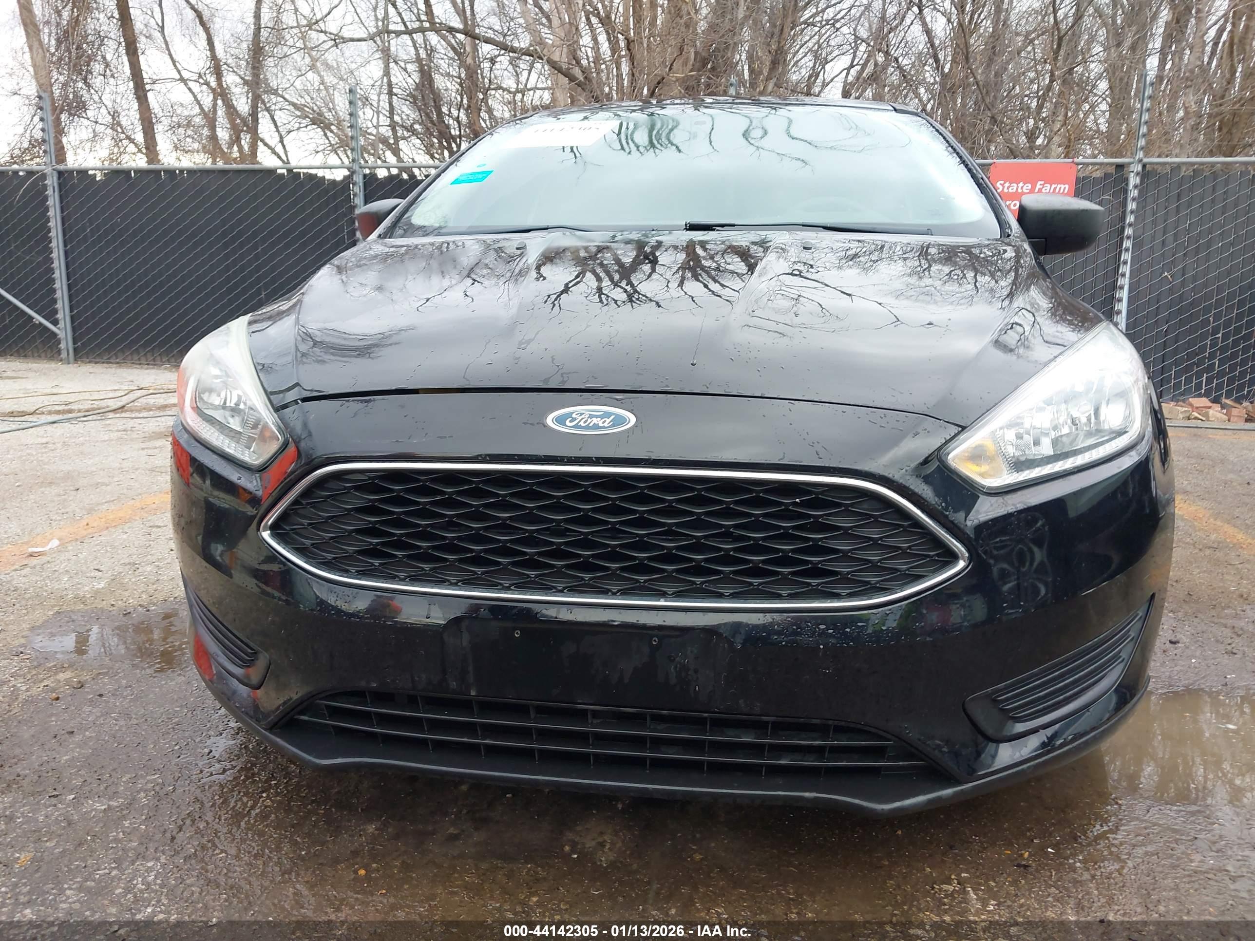 FORD FOCUS image 6