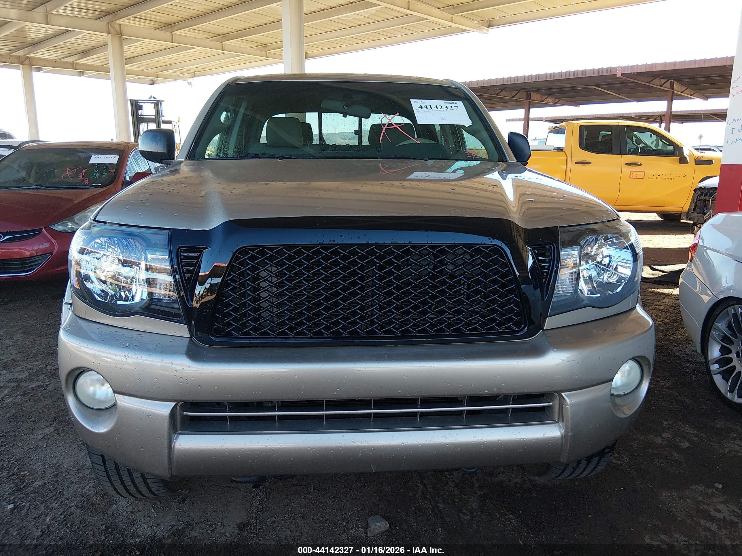 TOYOTA TACOMA image 6