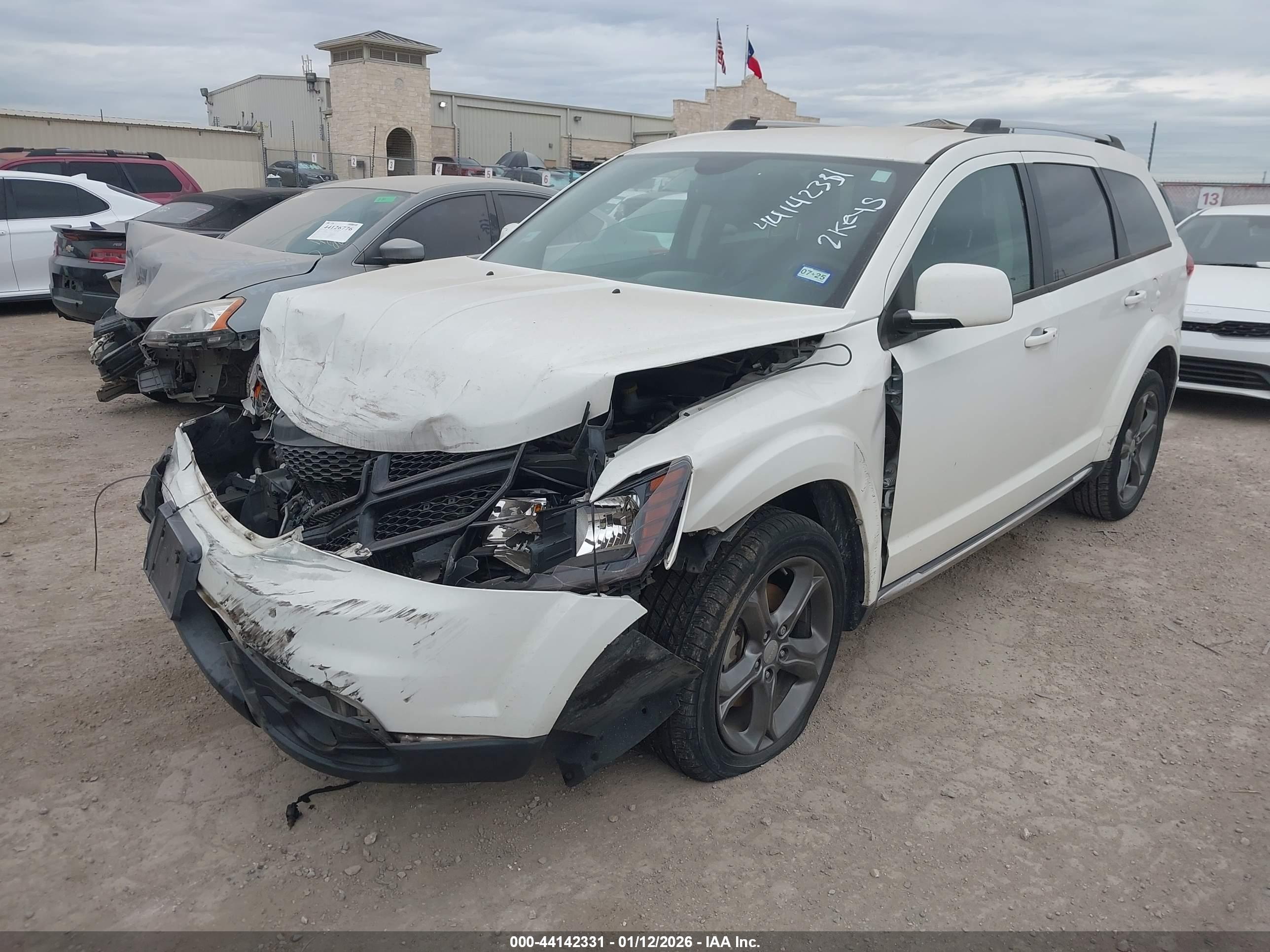 DODGE JOURNEY image 2