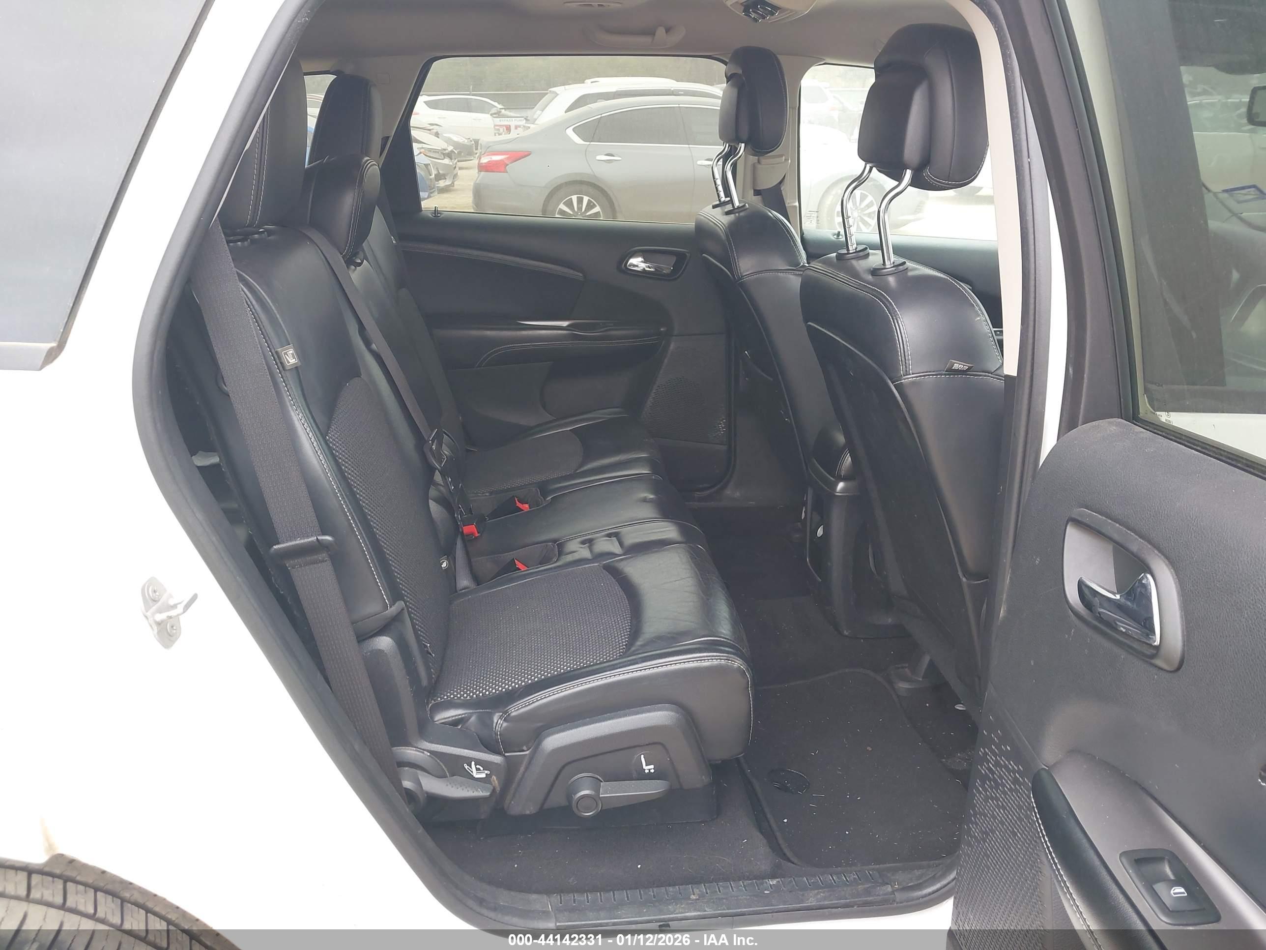 DODGE JOURNEY image 8