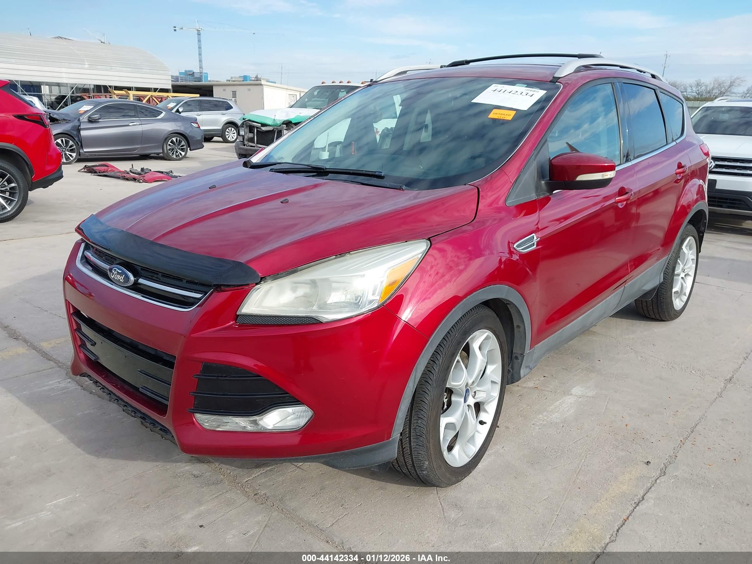 FORD ESCAPE image 2