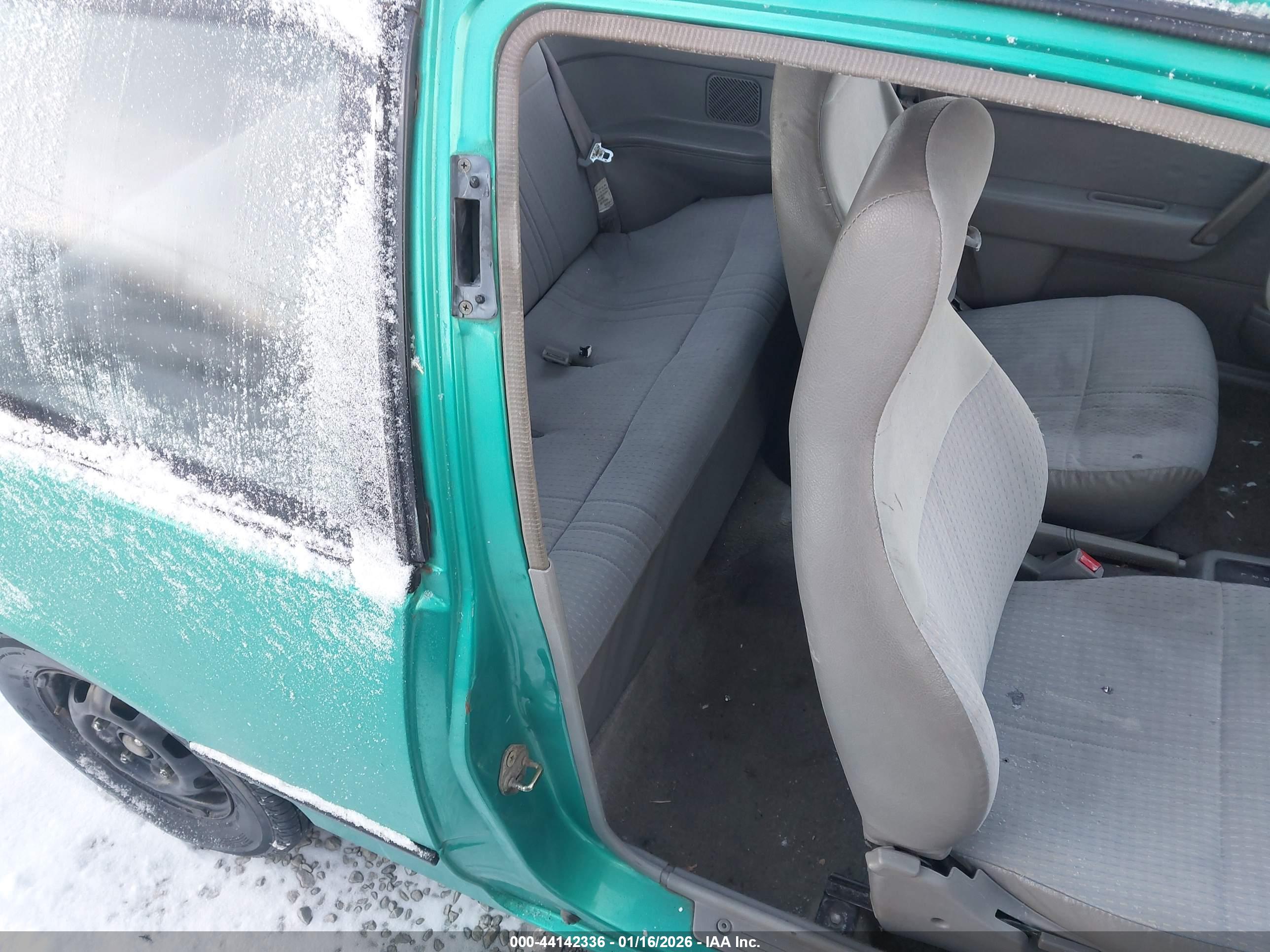 GEO METRO image 8