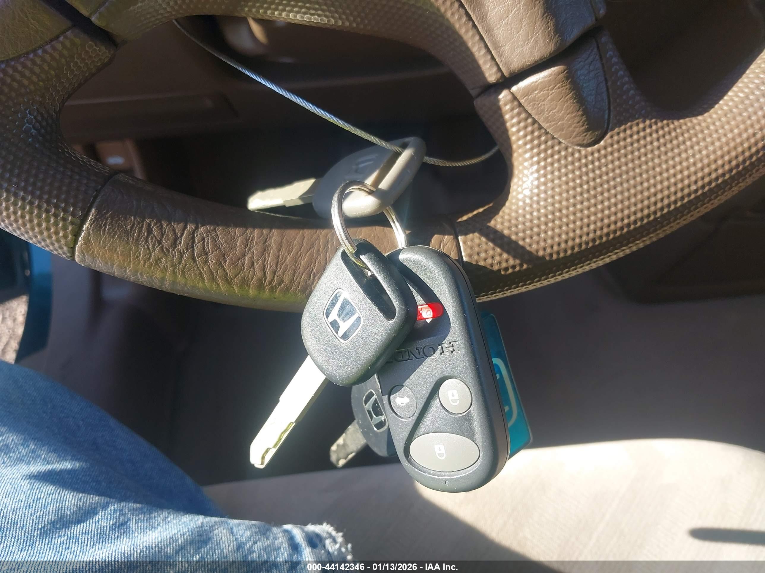 HONDA CR-V image 11