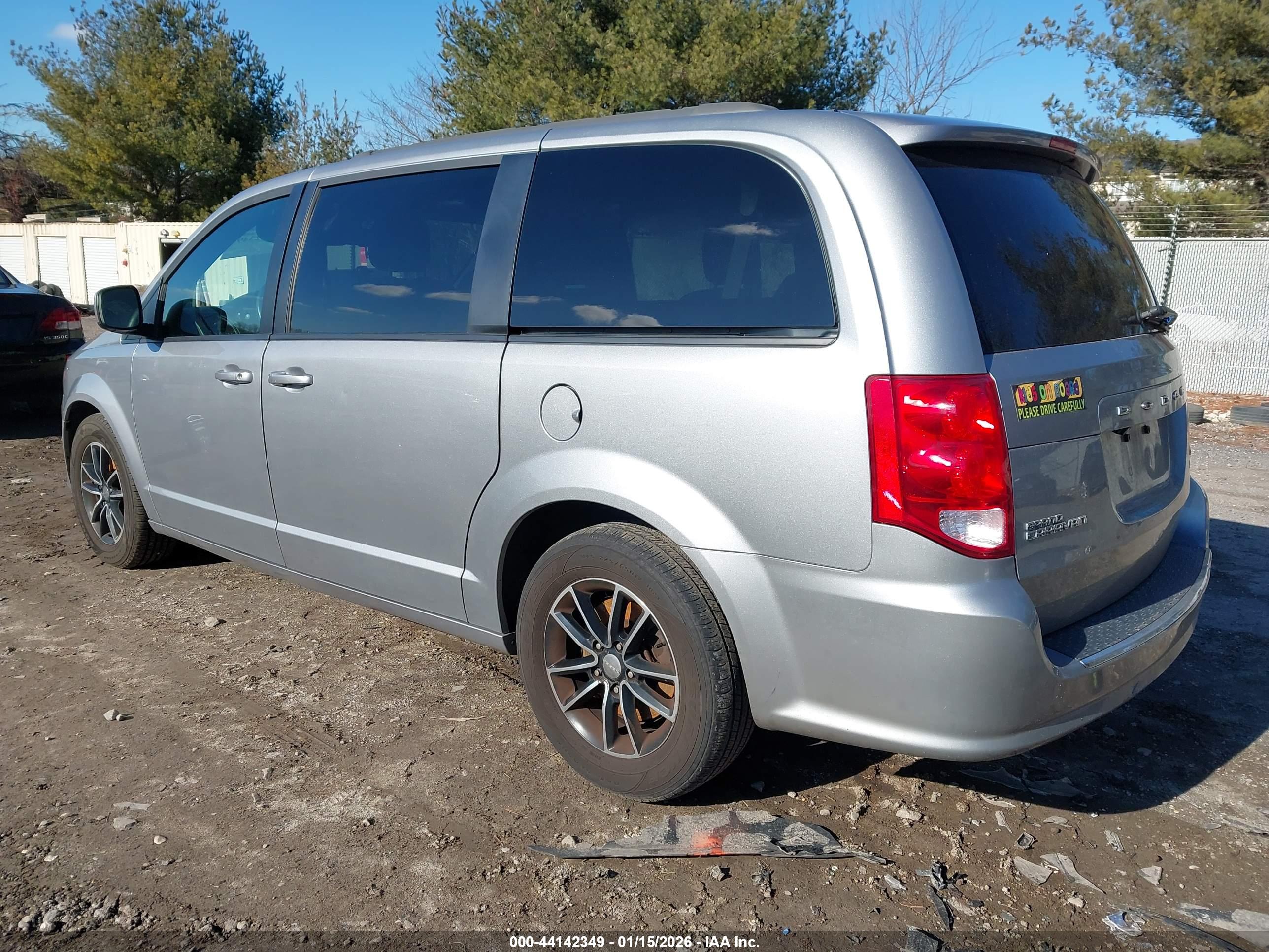 DODGE GRAND image 3