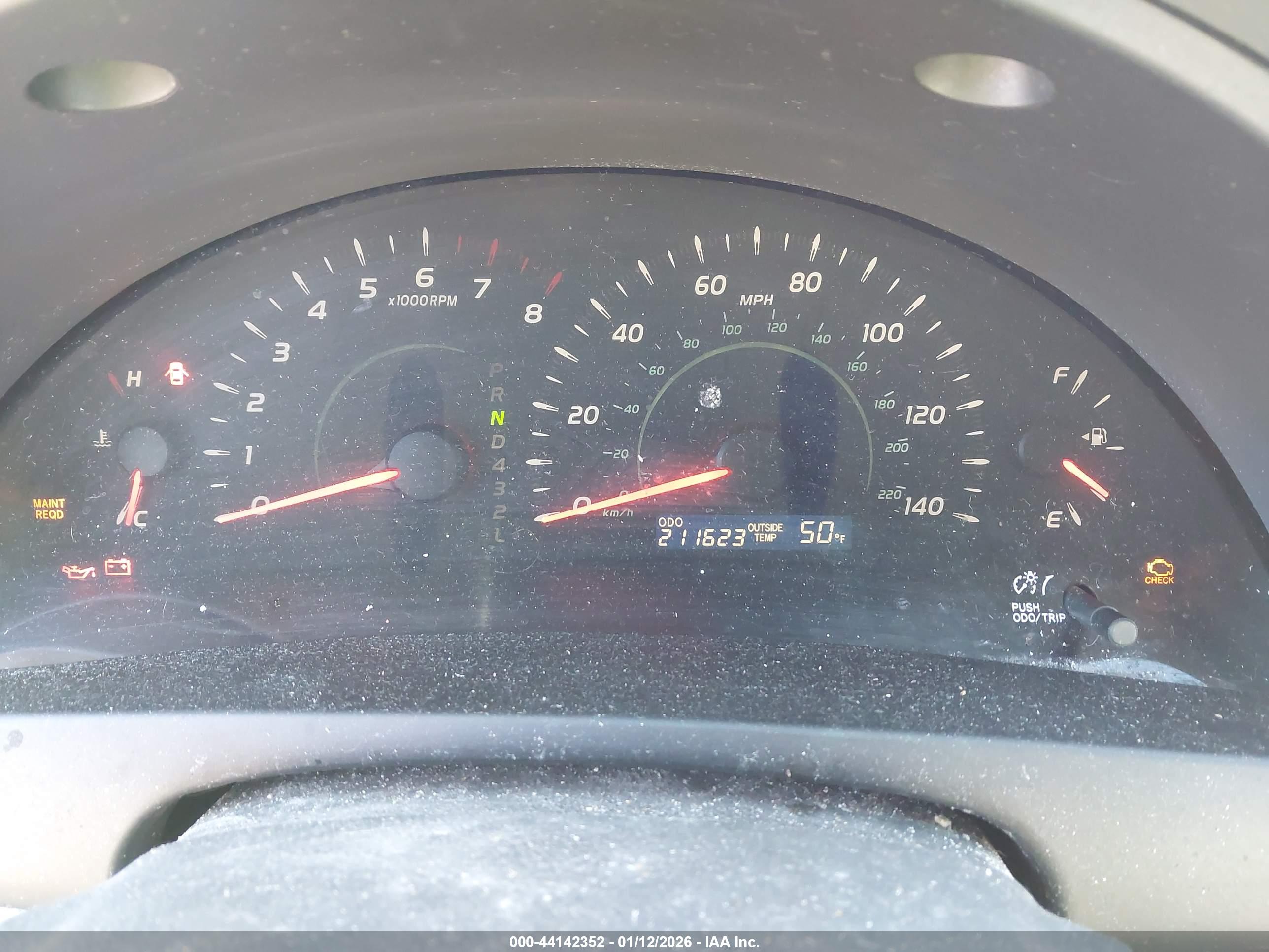 TOYOTA CAMRY image 7