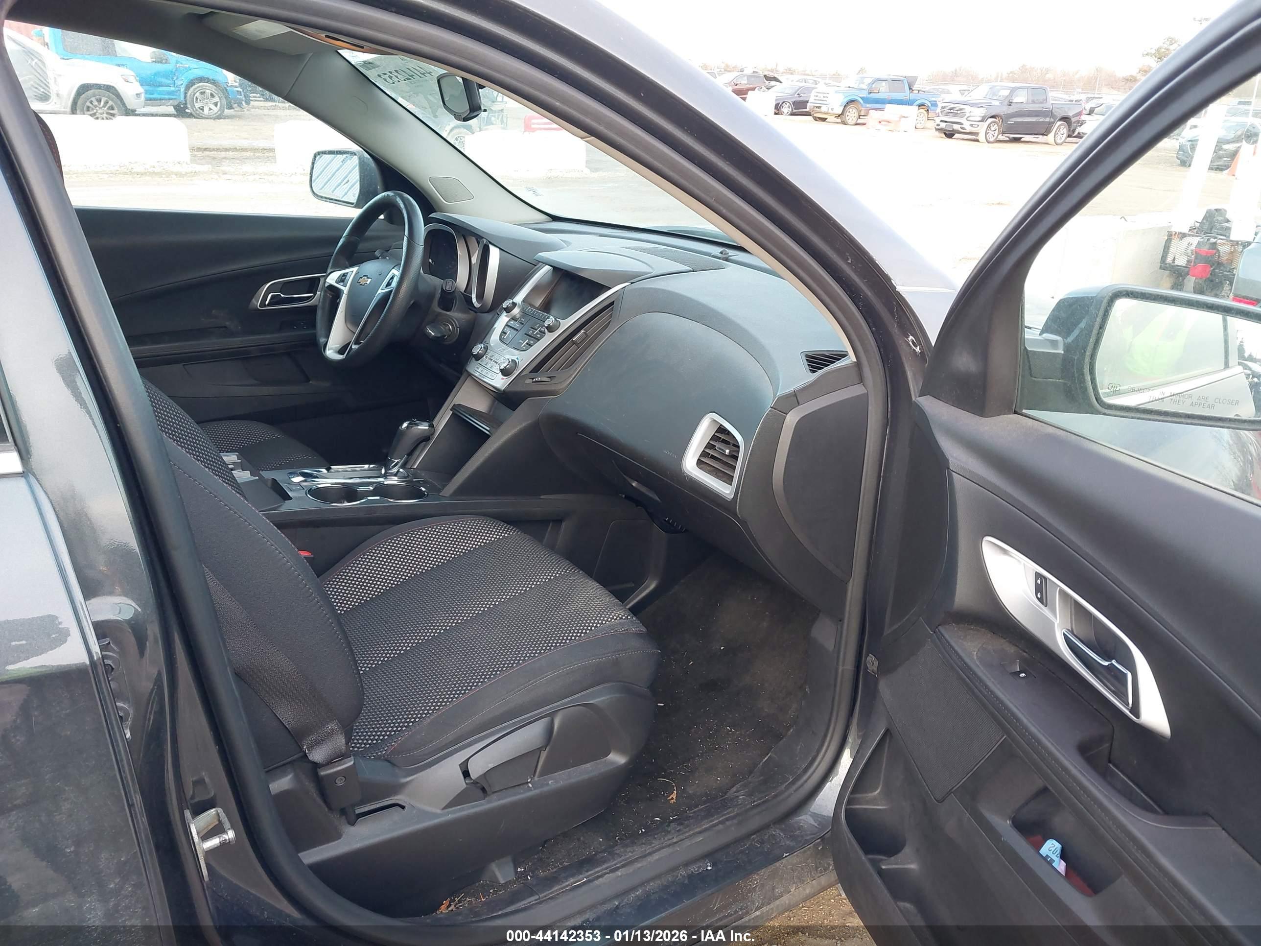 CHEVROLET EQUINOX image 5