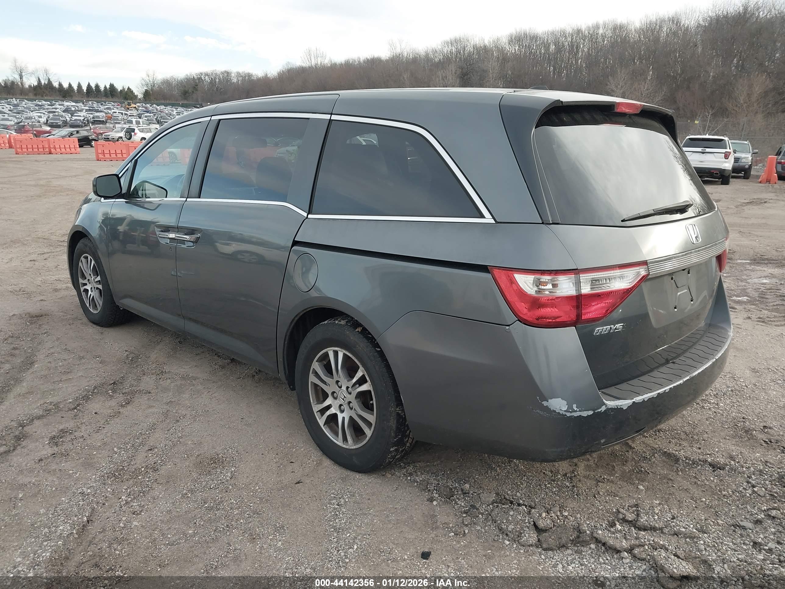 HONDA ODYSSEY image 3