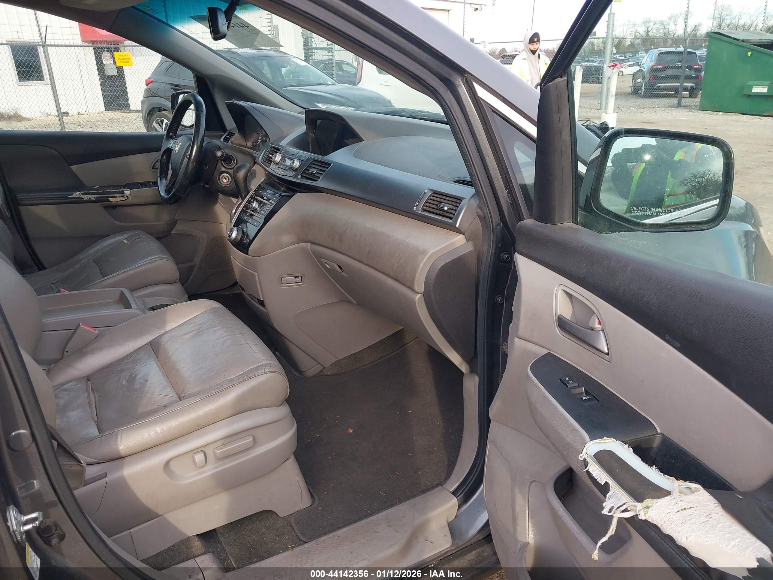 HONDA ODYSSEY image 5