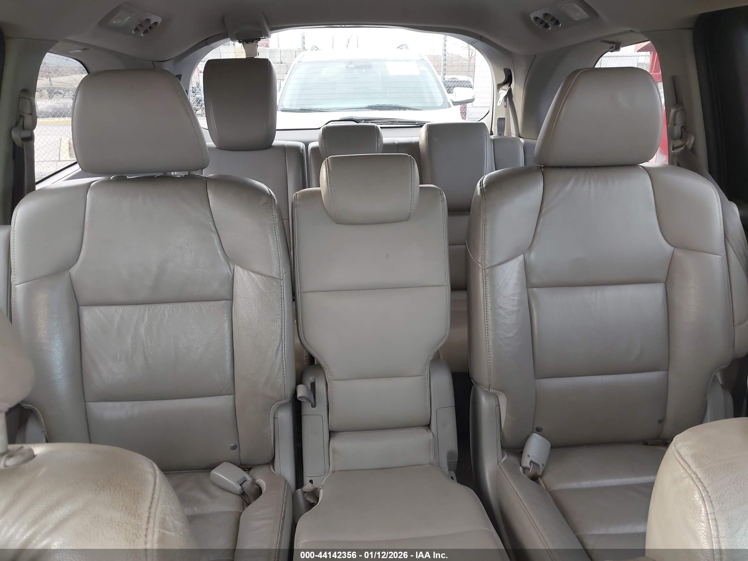 HONDA ODYSSEY image 8