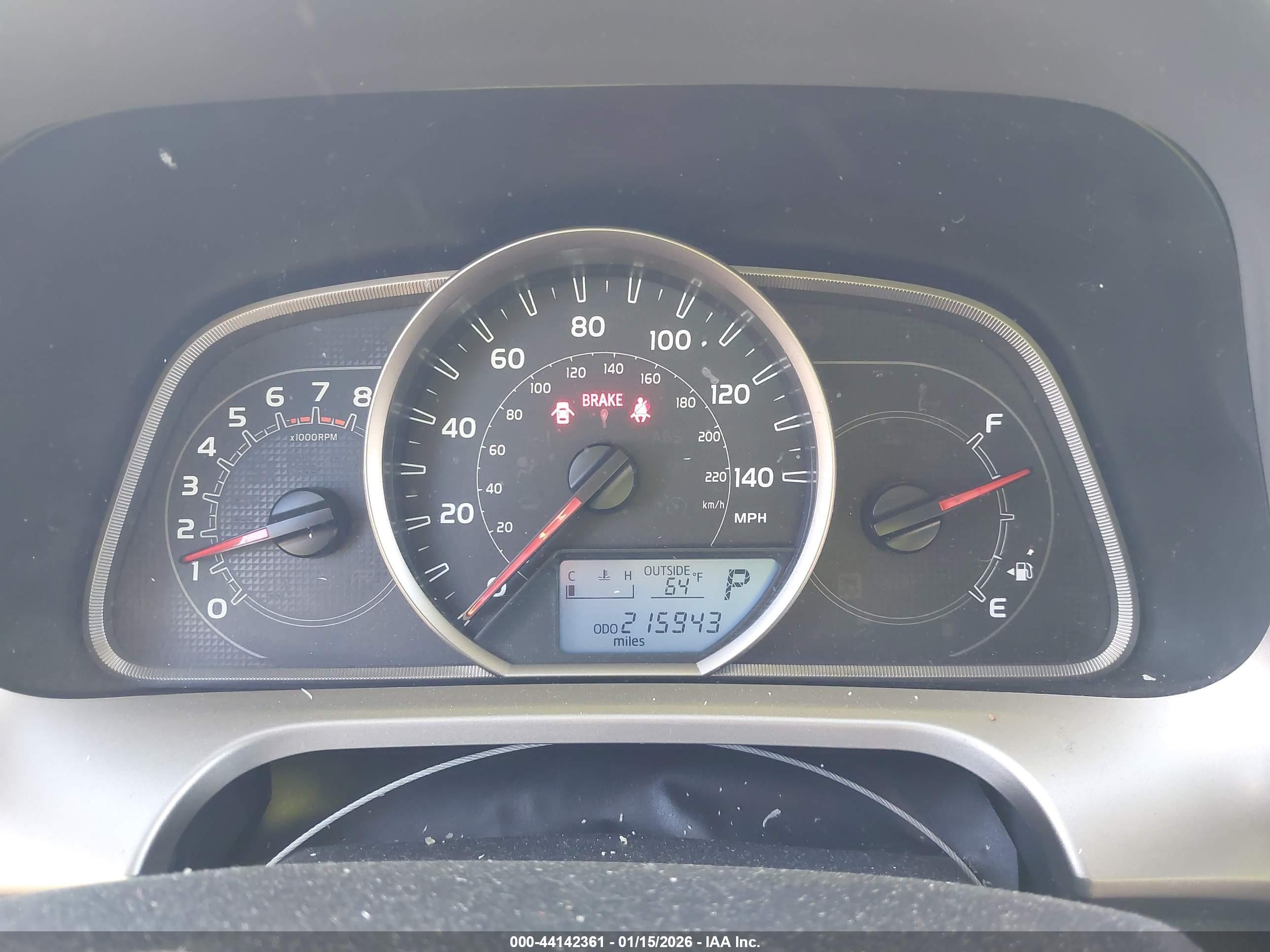 TOYOTA RAV4 image 7