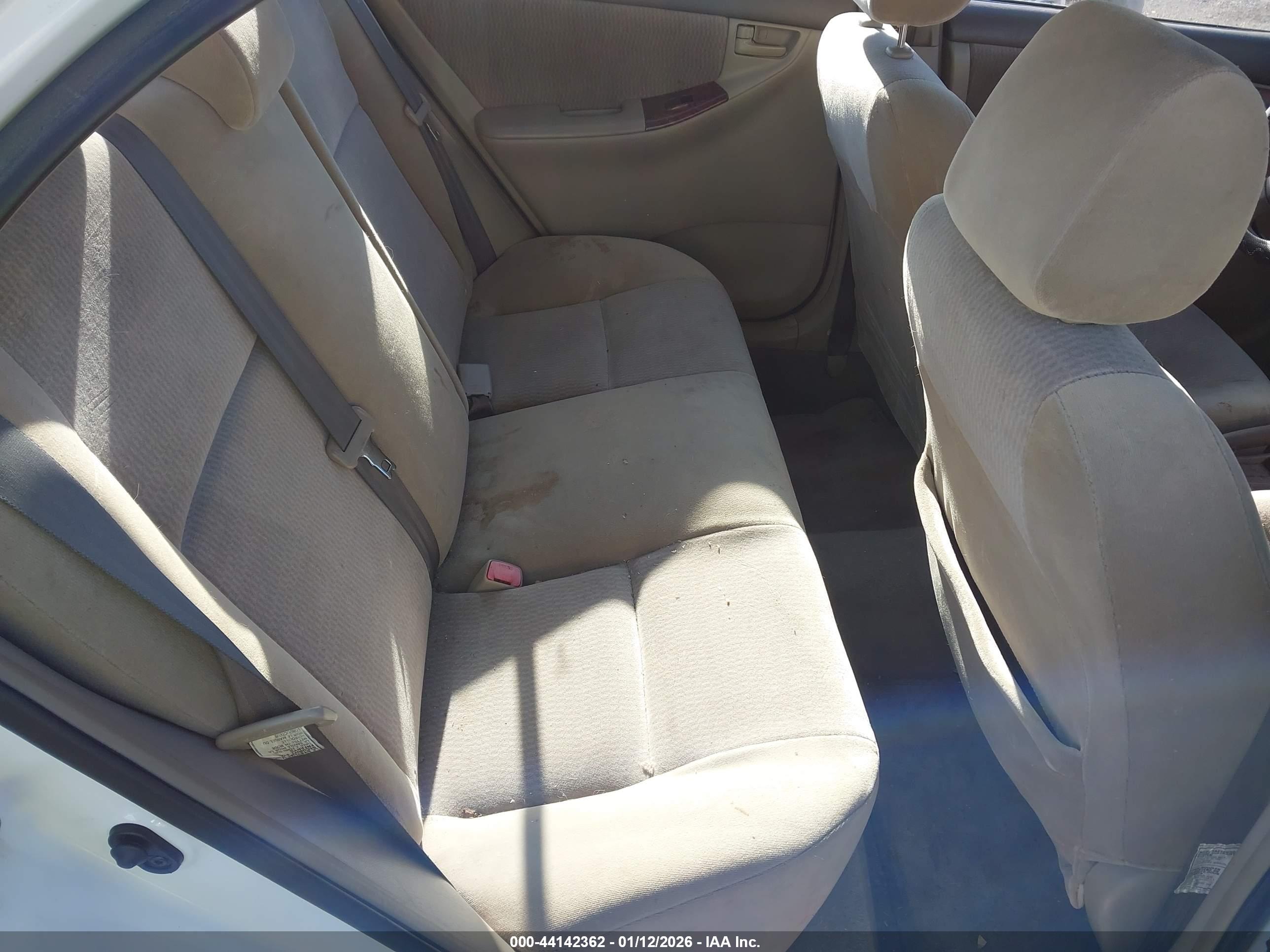 TOYOTA COROLLA image 8