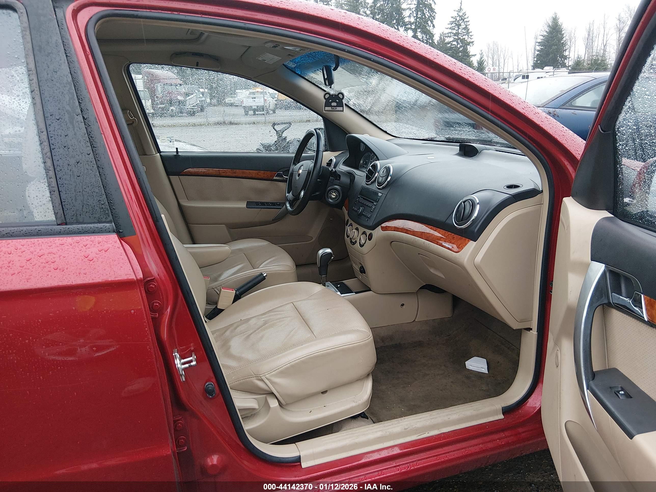 CHEVROLET AVEO image 5