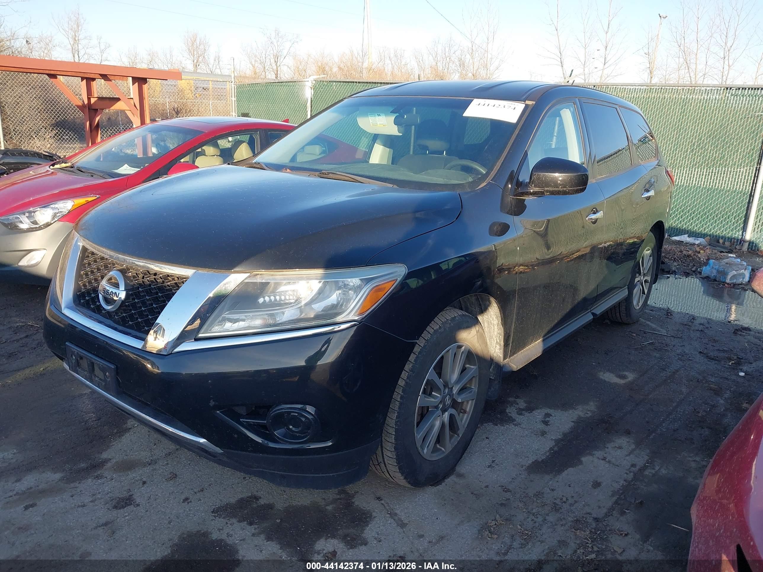NISSAN PATHFINDER image 2