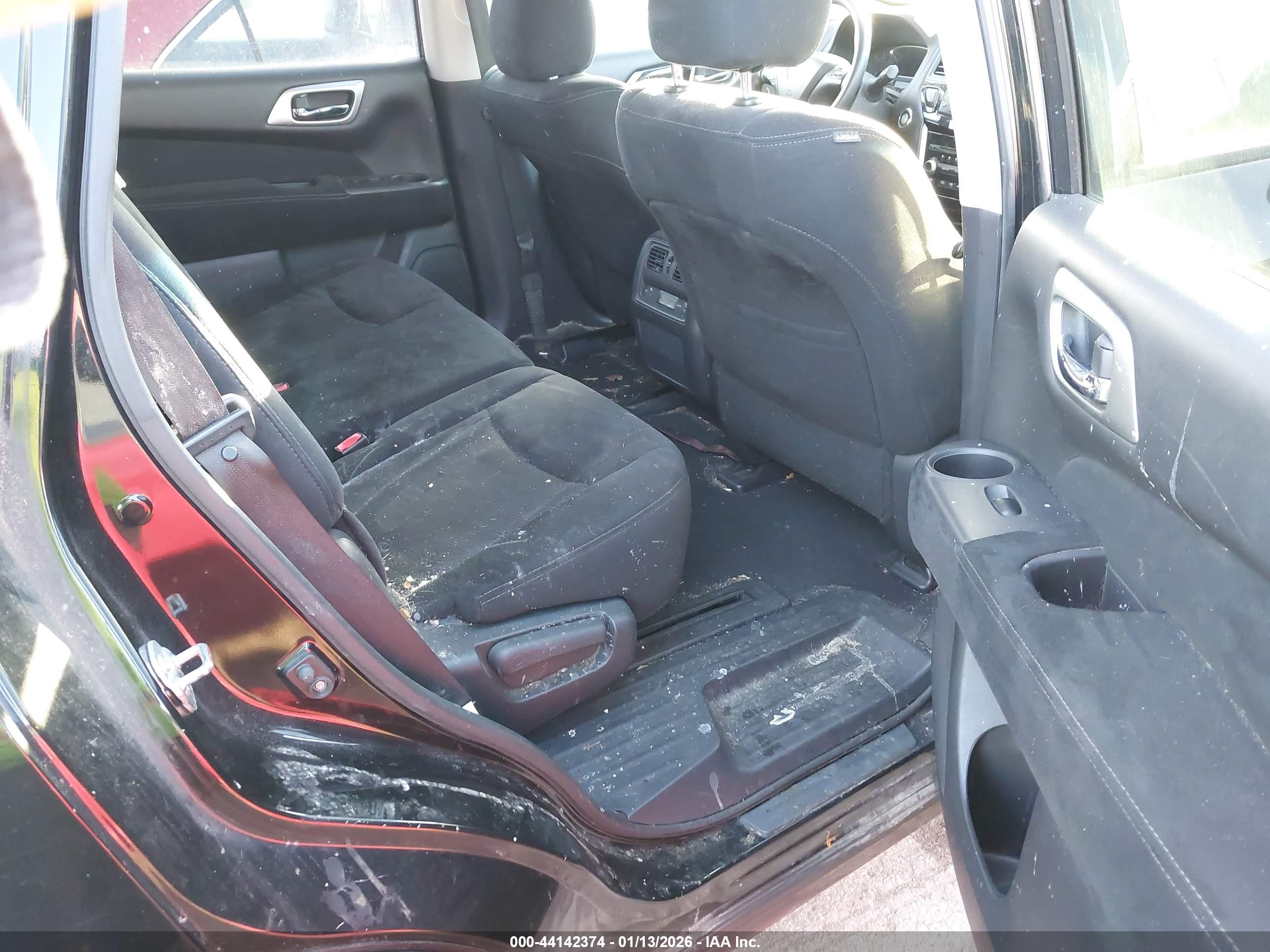 NISSAN PATHFINDER image 8
