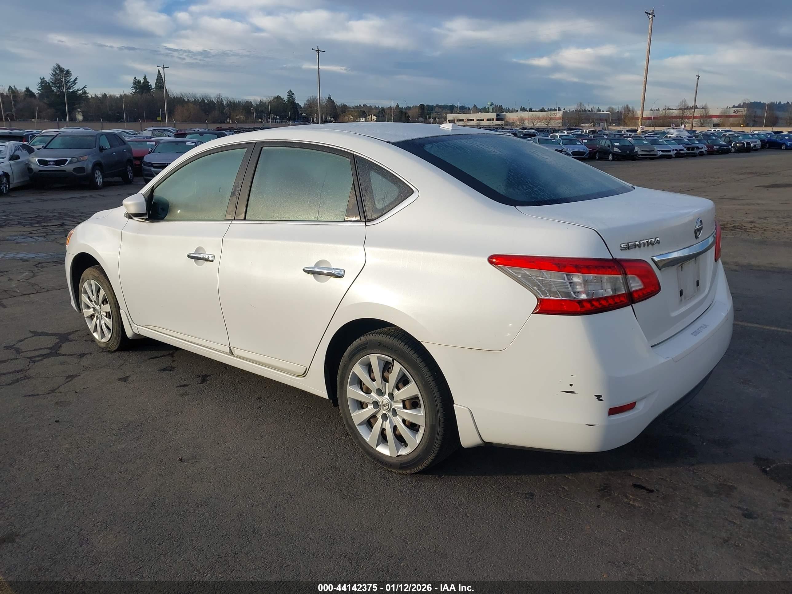 NISSAN SENTRA image 3