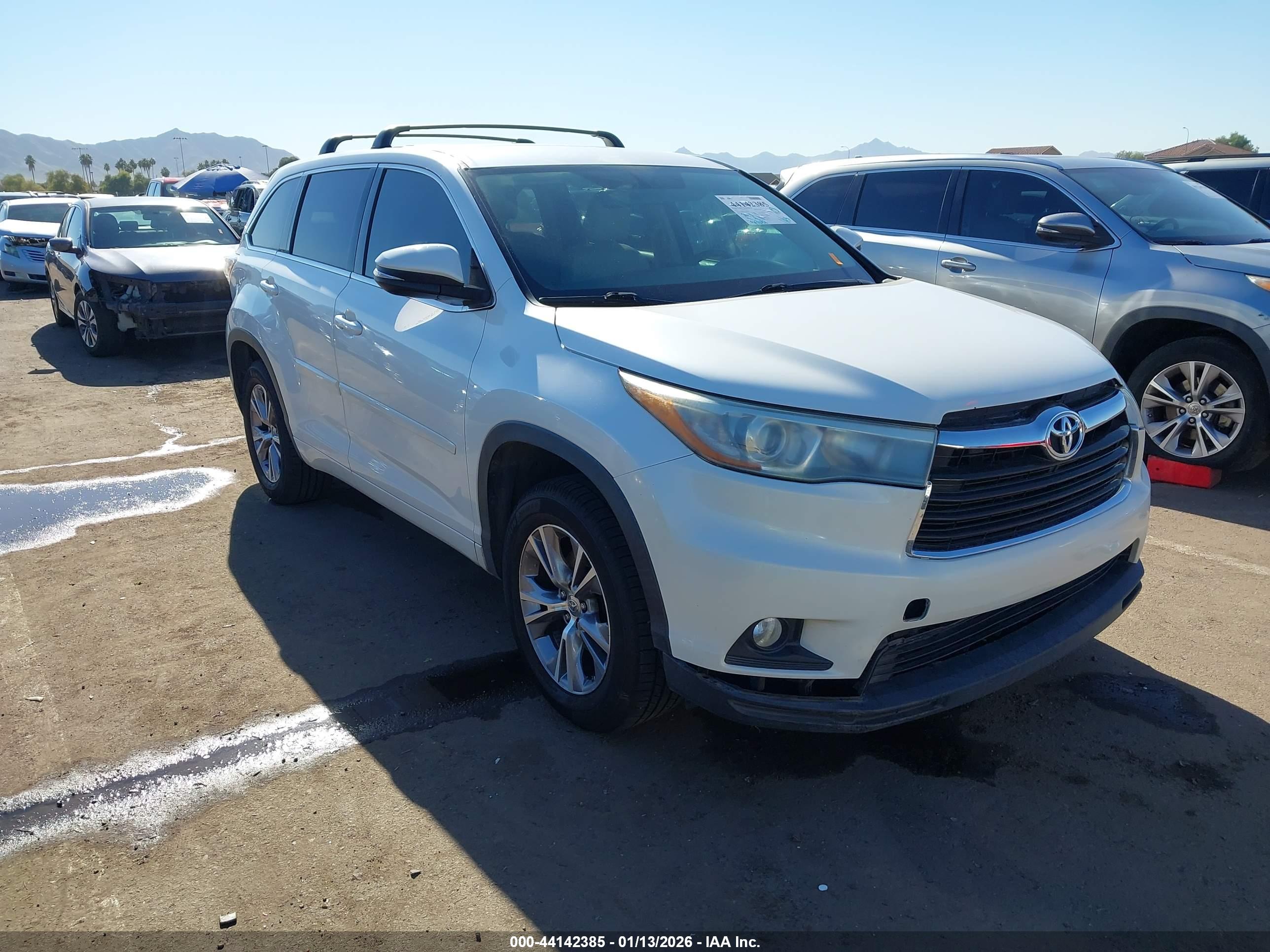 TOYOTA HIGHLANDER image 6