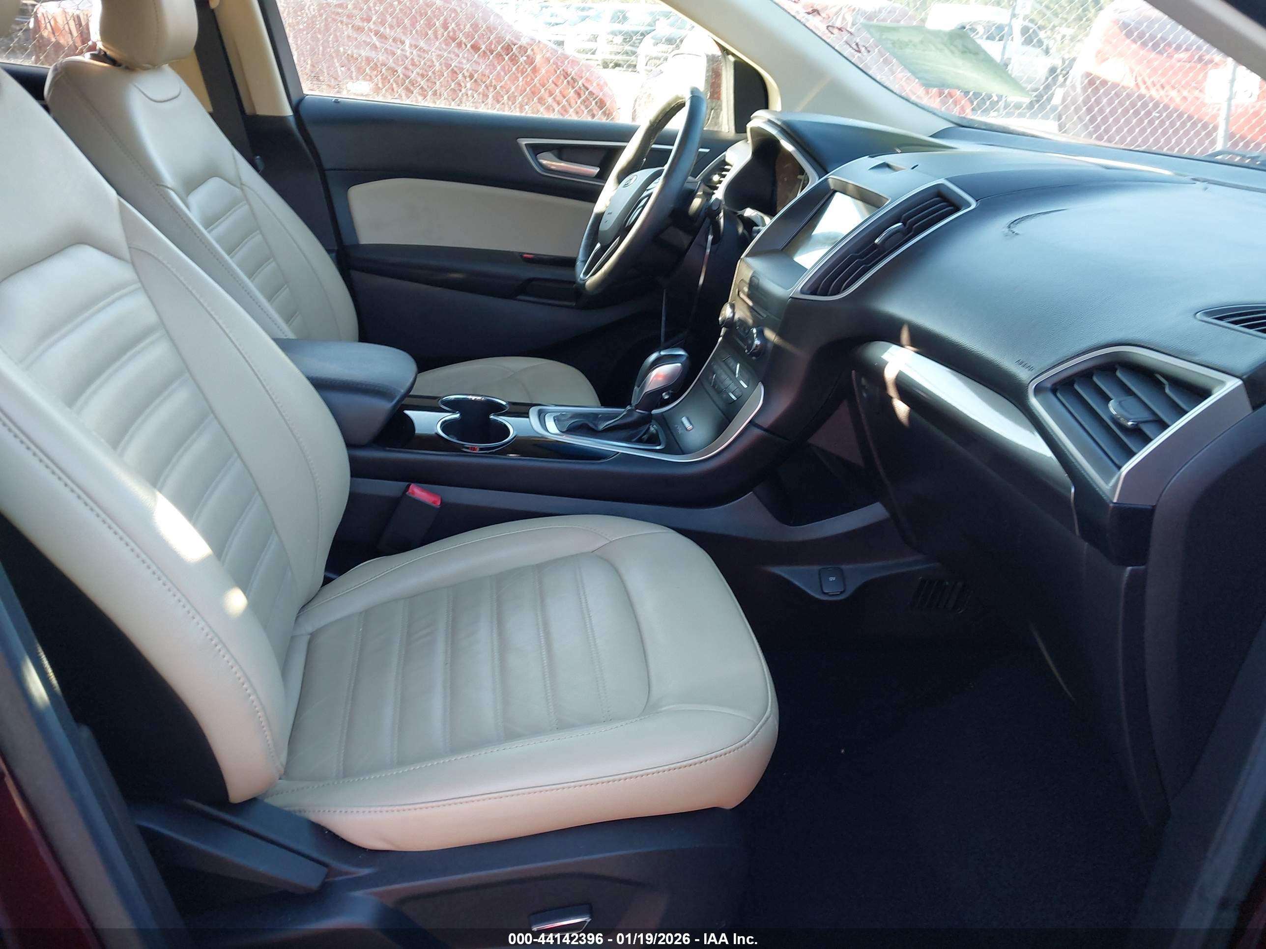 FORD EDGE image 5