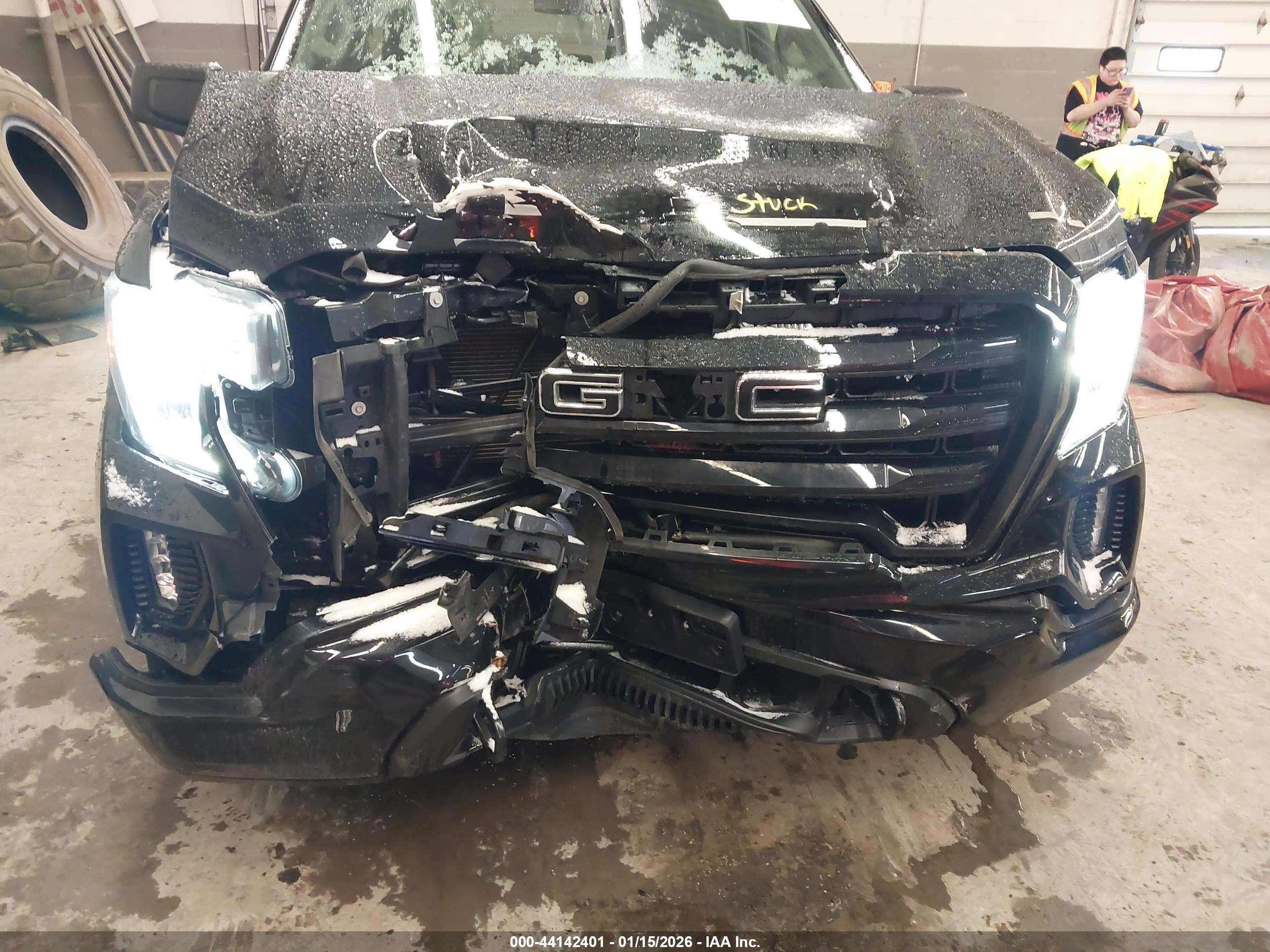 GMC SIERRA image 6