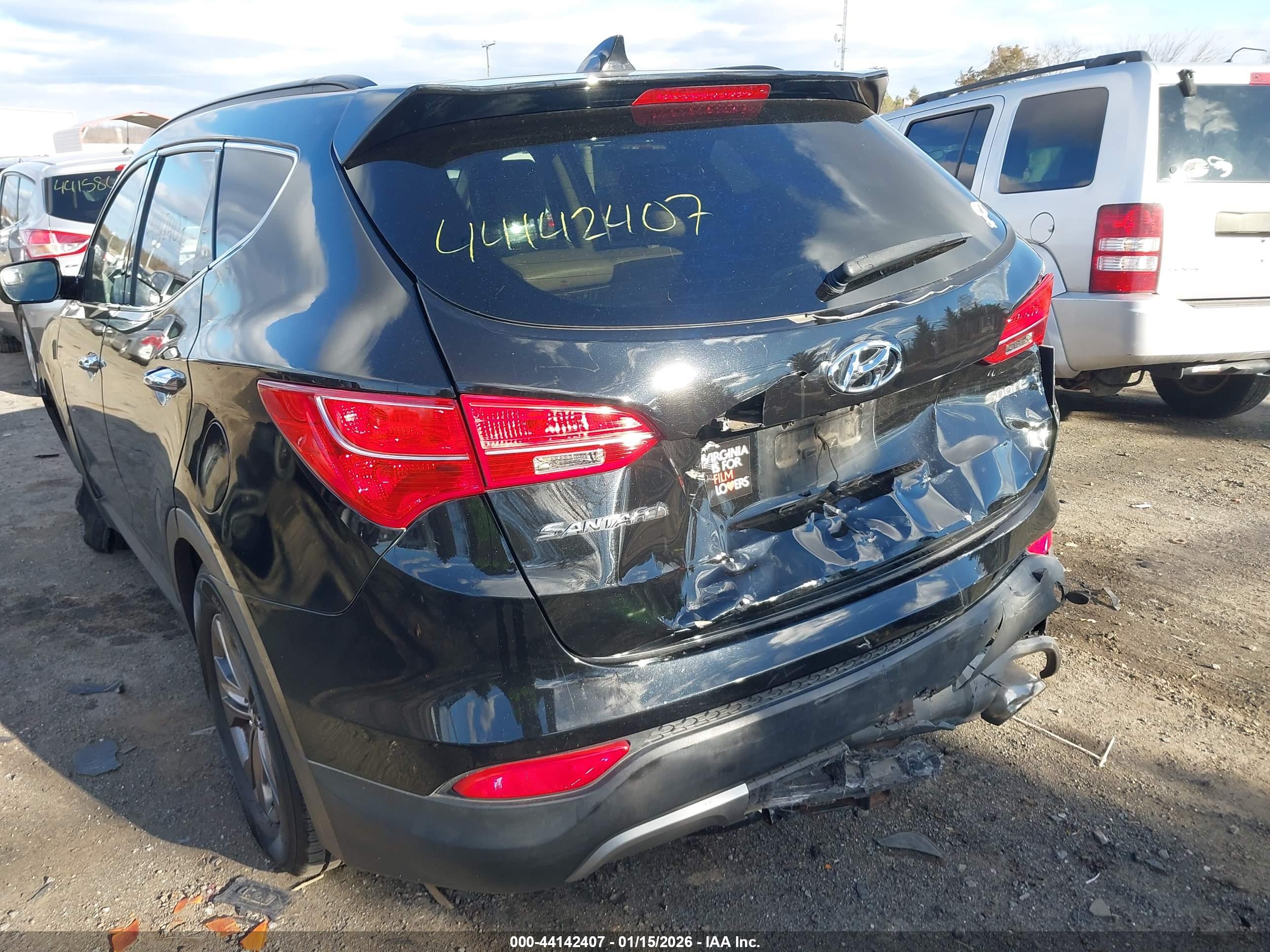 HYUNDAI SANTA image 6