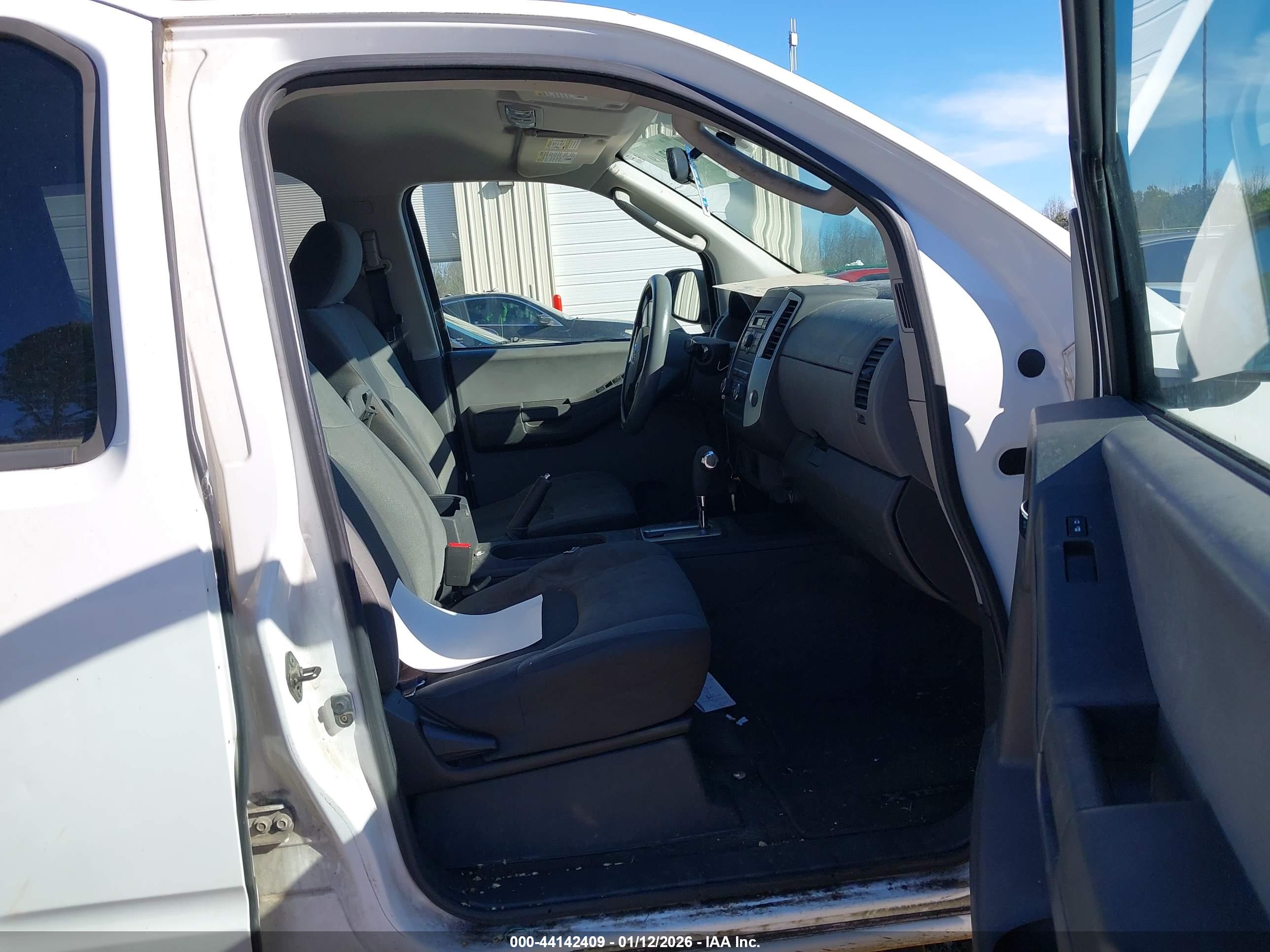 NISSAN XTERRA image 5