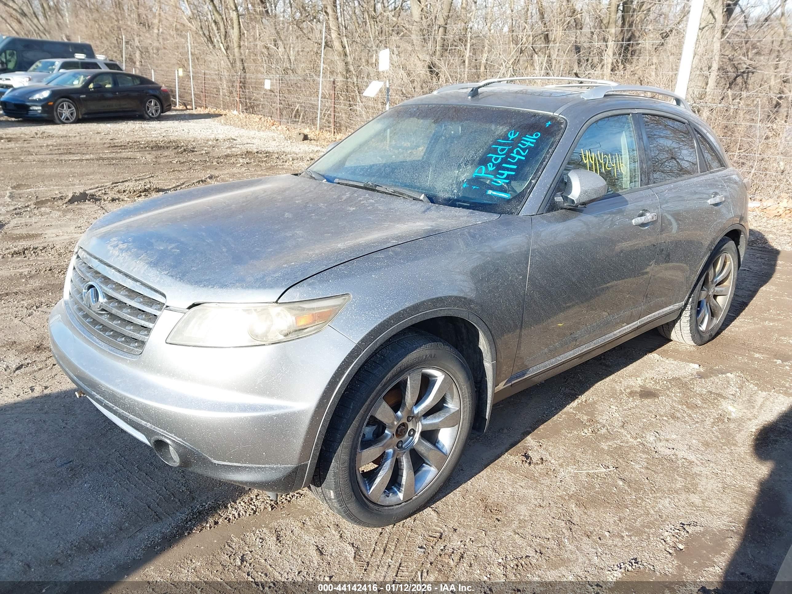 INFINITI FX35 image 2