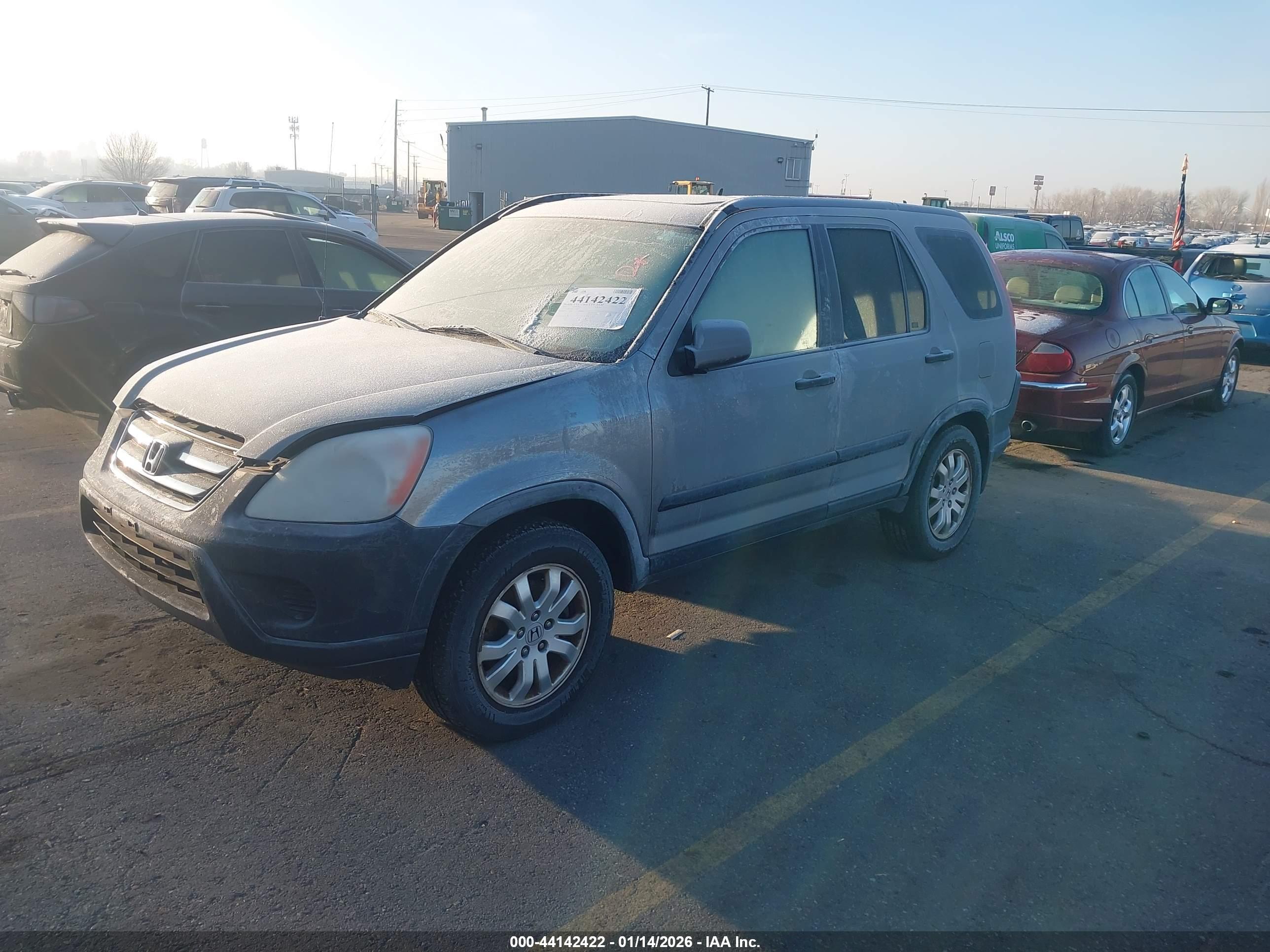 HONDA CR-V image 2