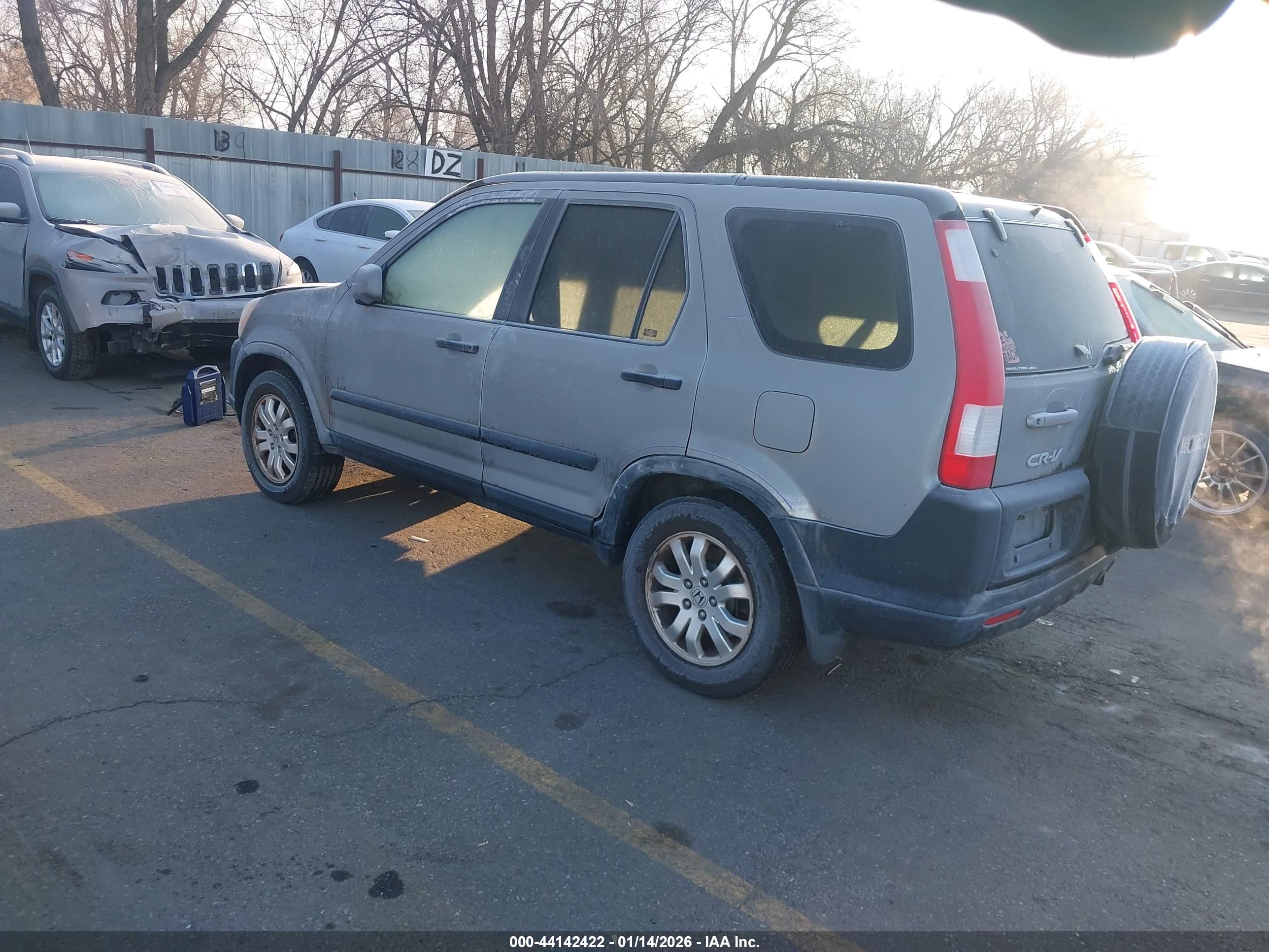 HONDA CR-V image 3