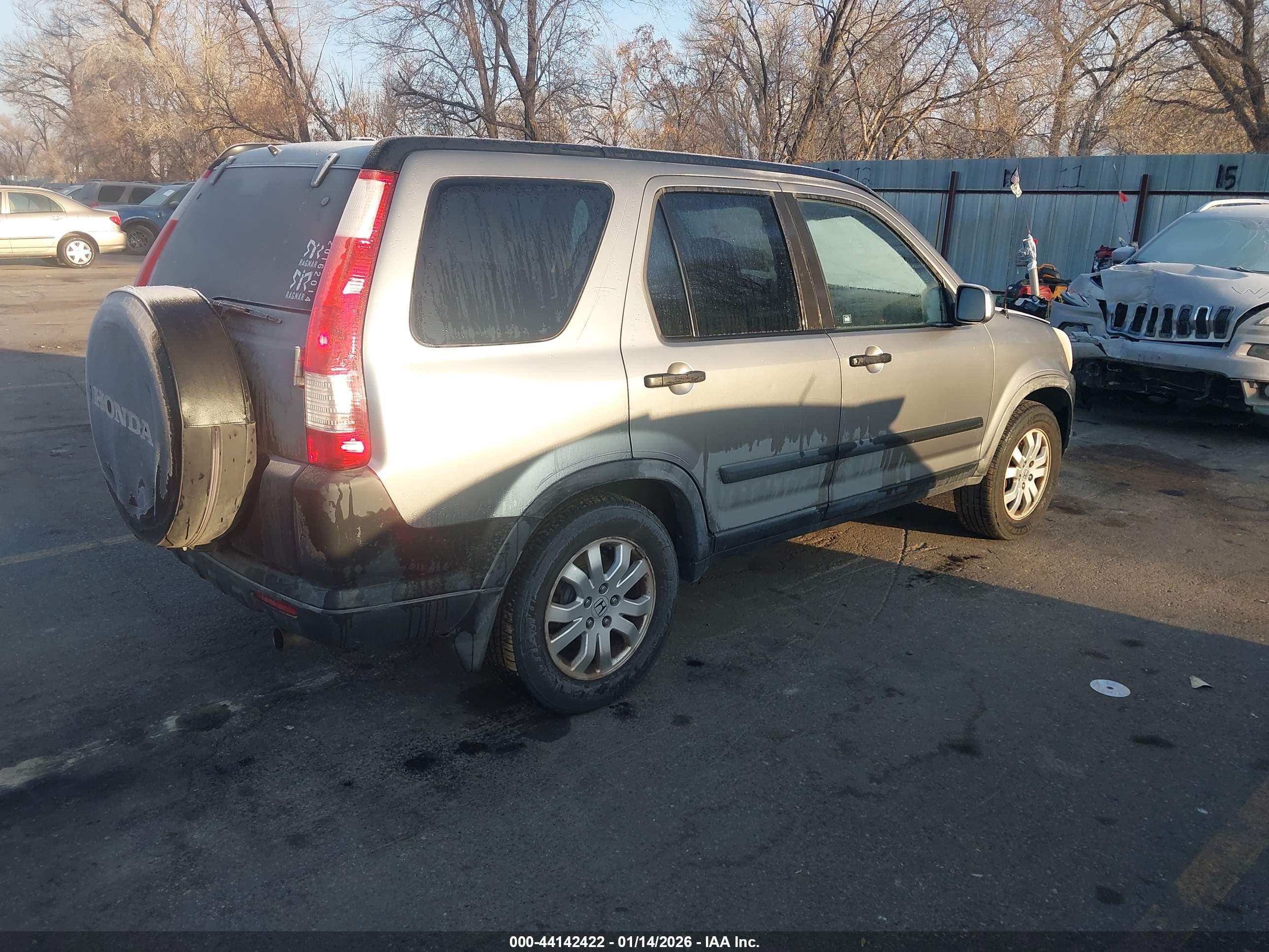 HONDA CR-V image 4