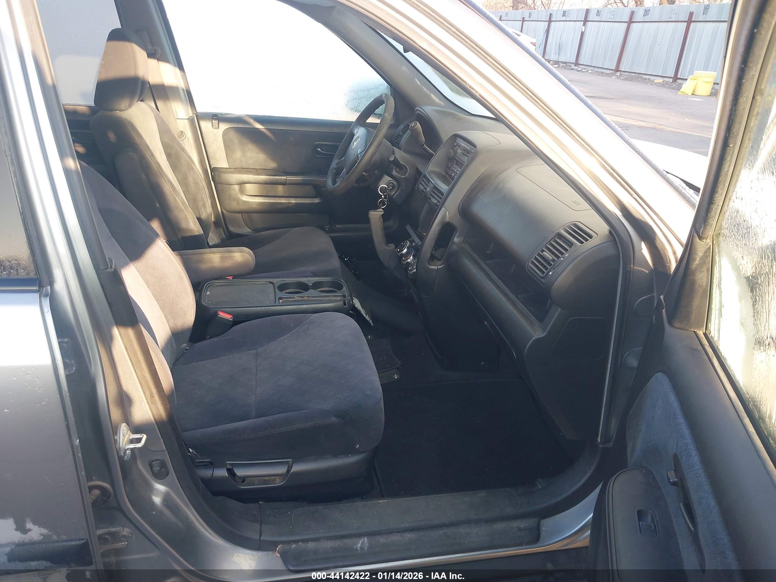 HONDA CR-V image 5