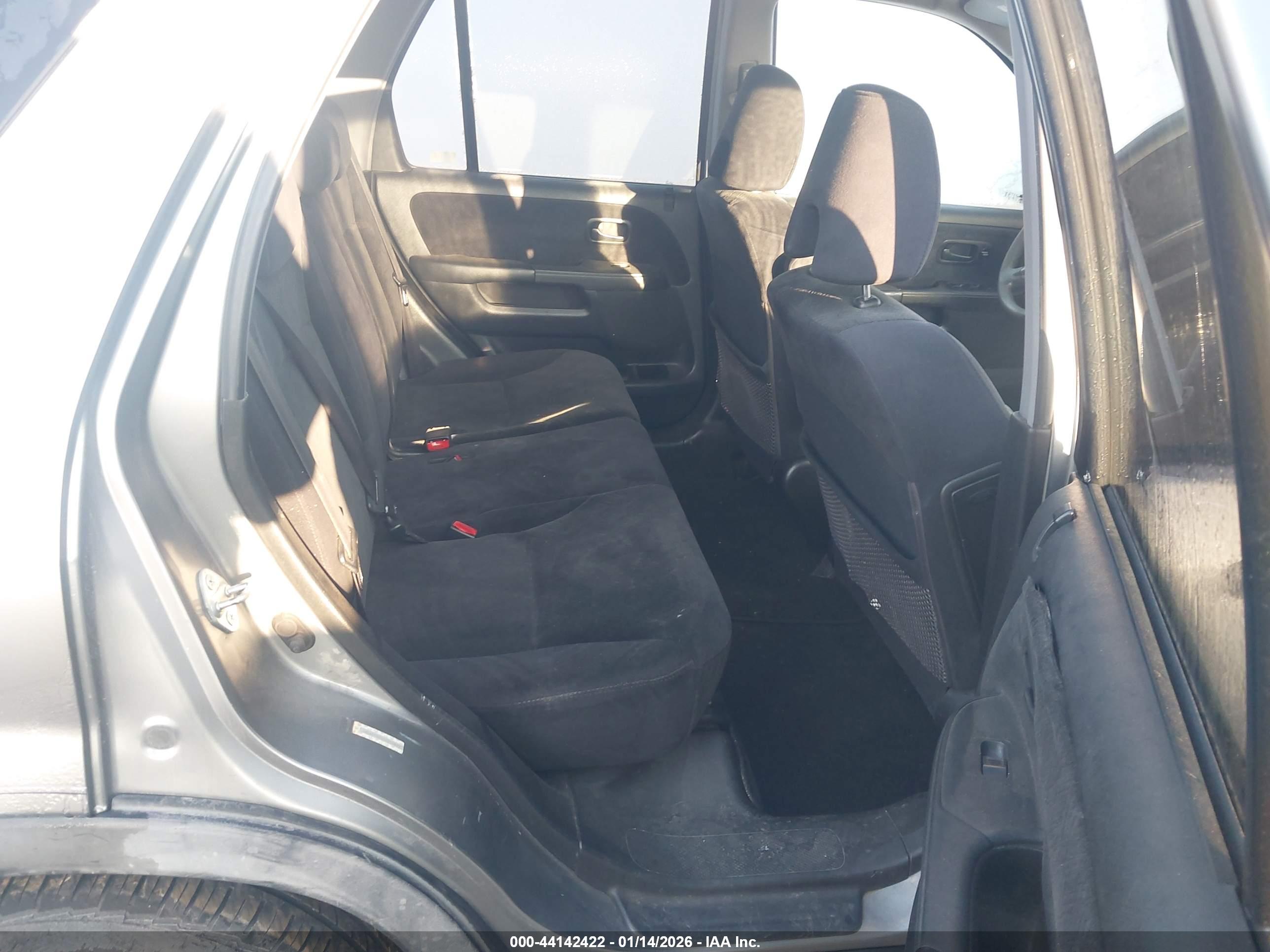 HONDA CR-V image 8