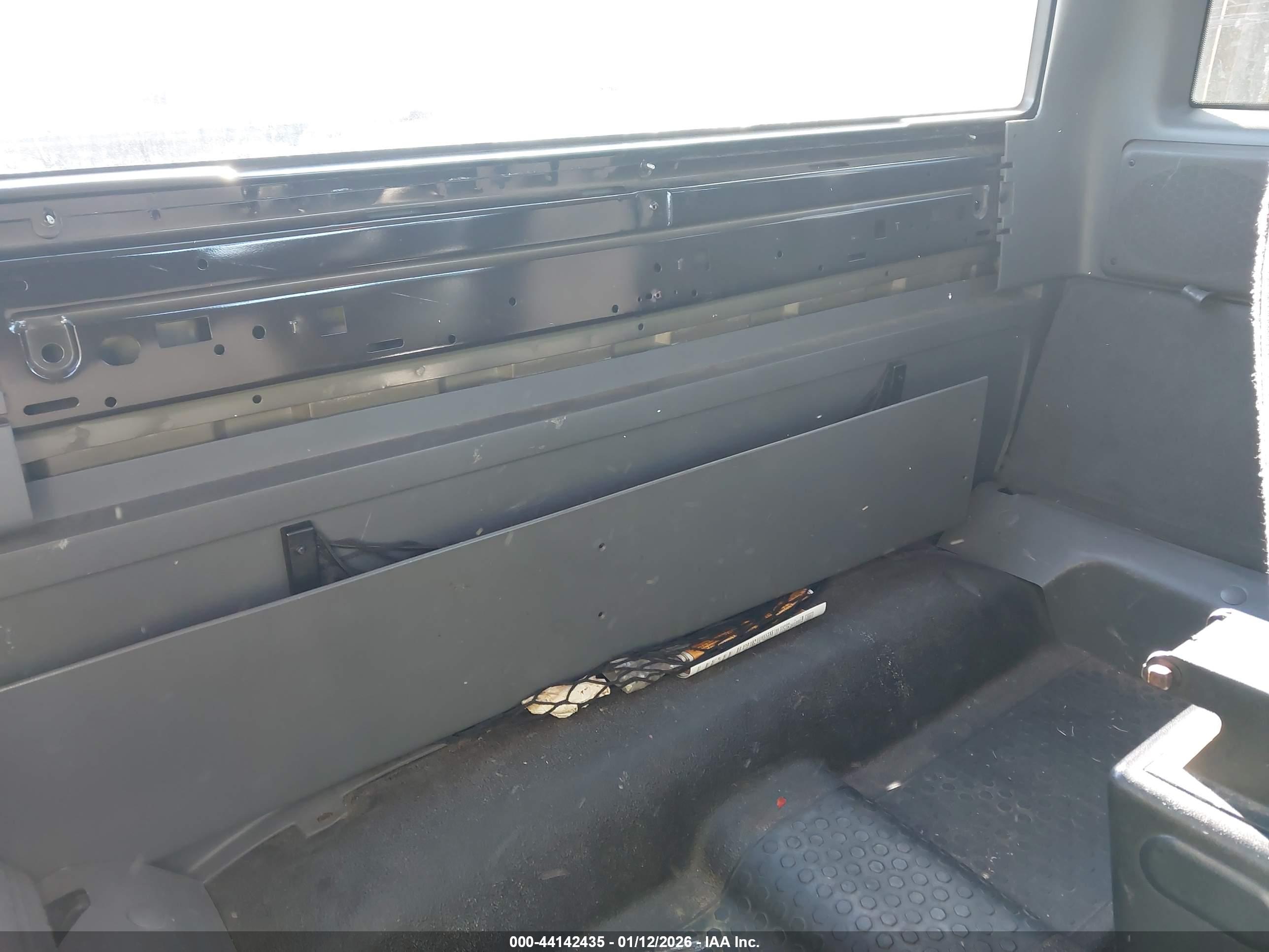 FORD RANGER image 8