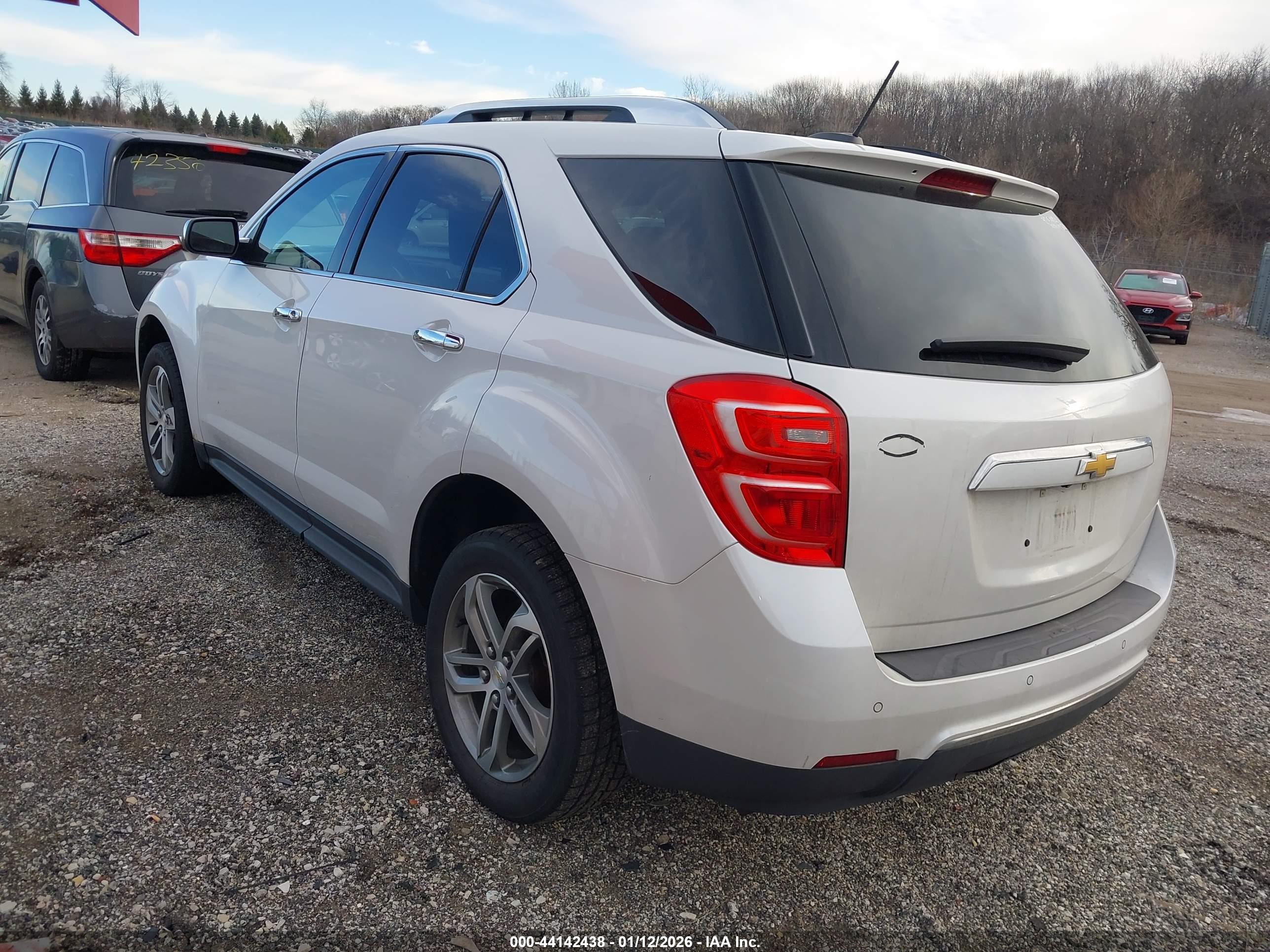CHEVROLET EQUINOX image 3