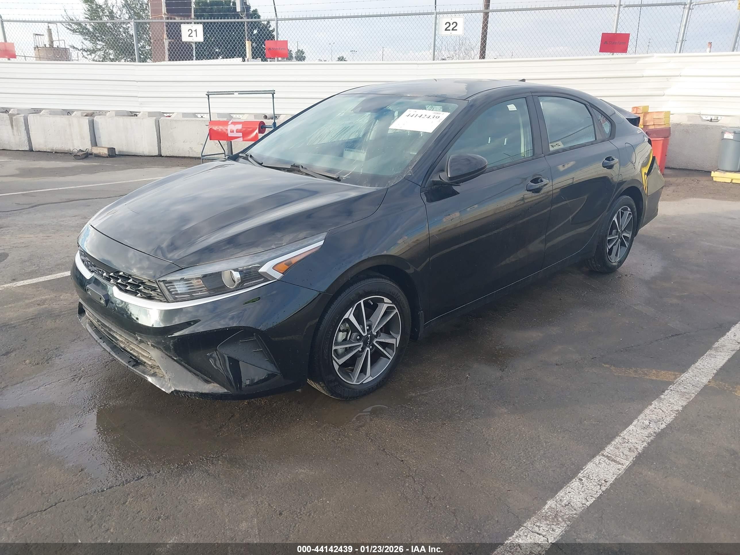 KIA FORTE image 2