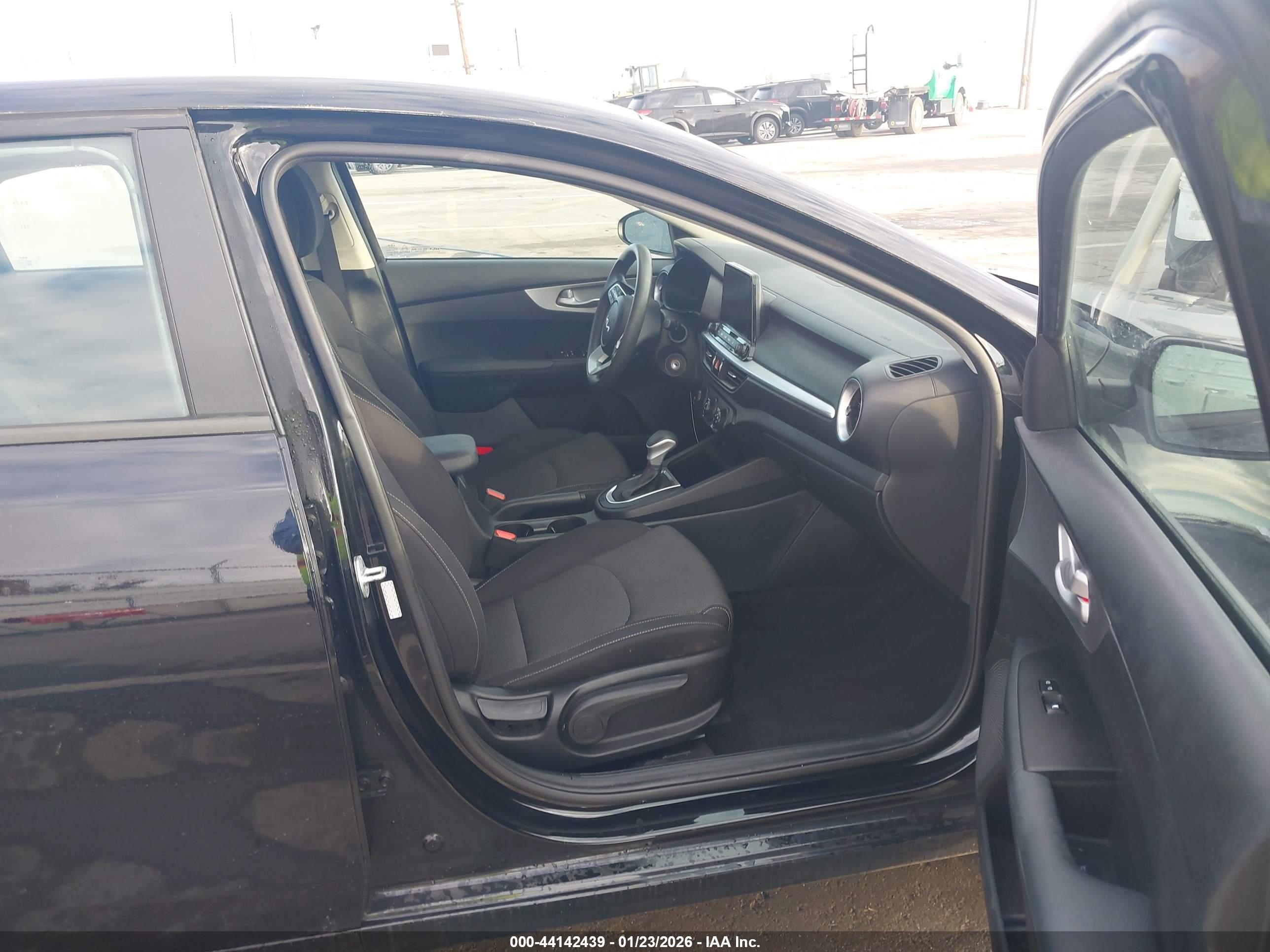 KIA FORTE image 5