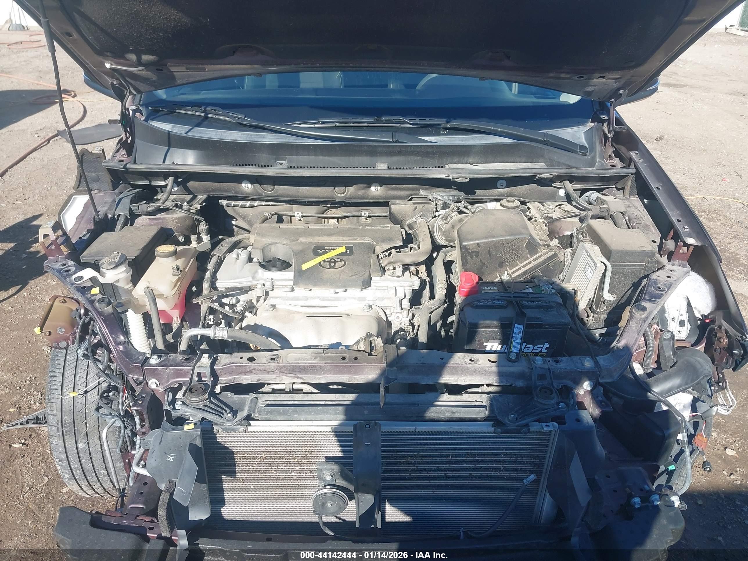 TOYOTA RAV4 image 10