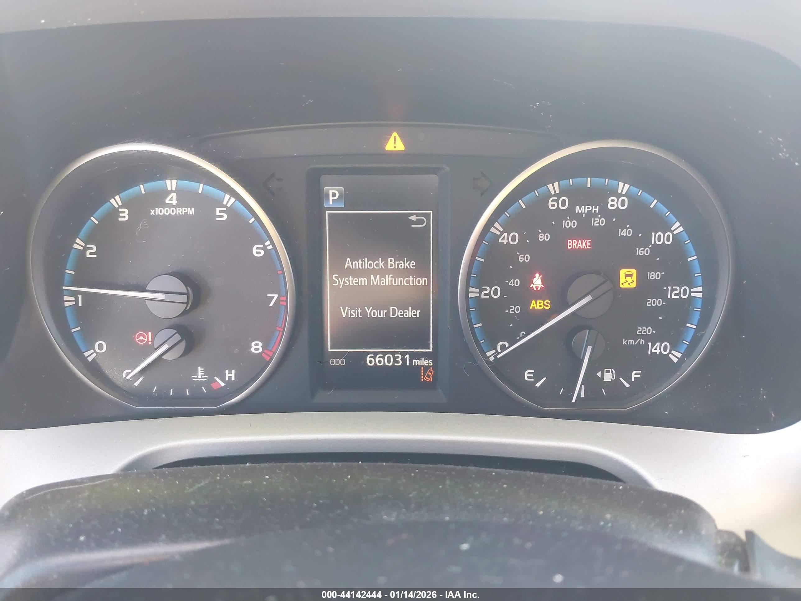 TOYOTA RAV4 image 7