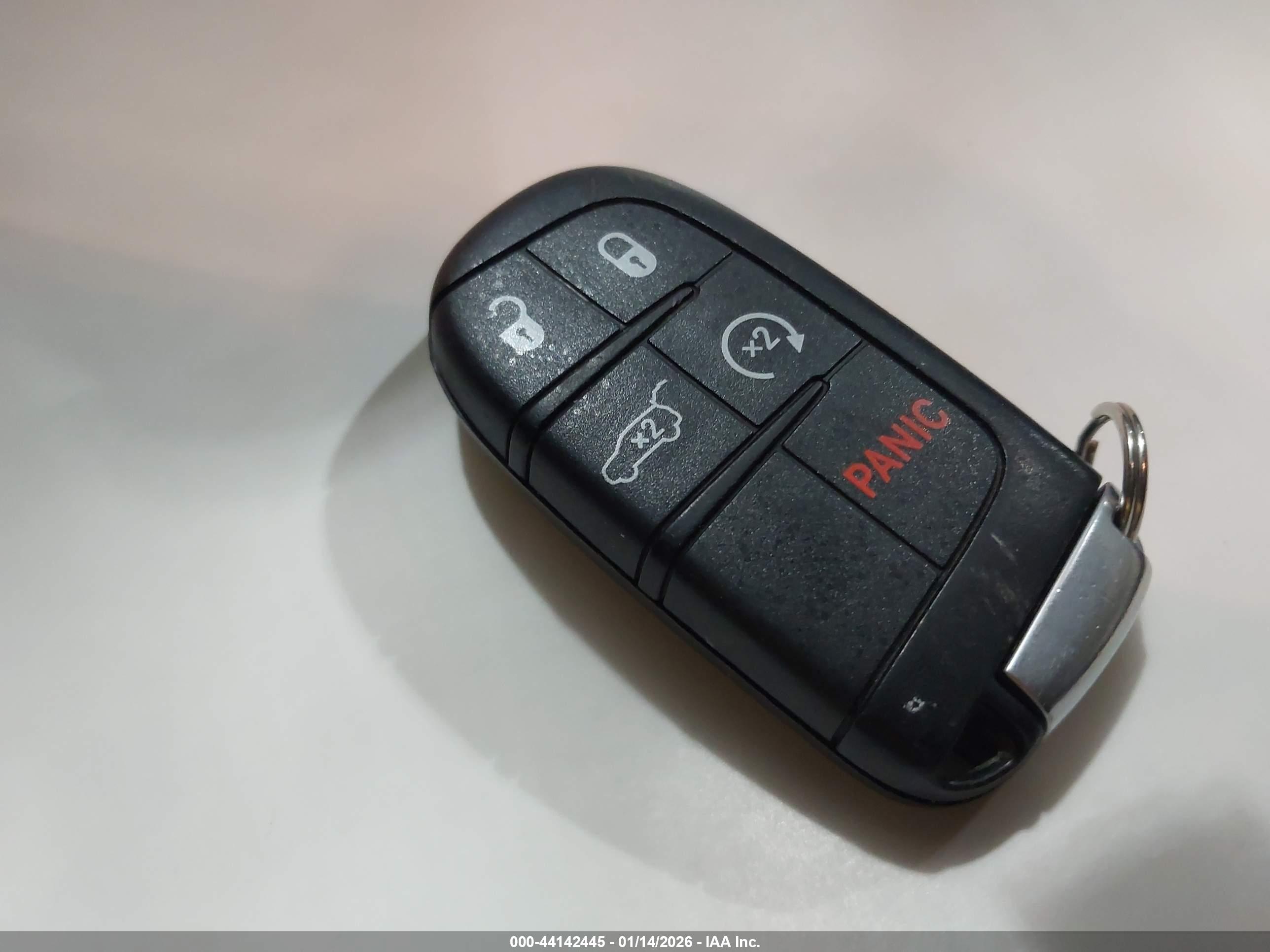 JEEP GRAND image 11