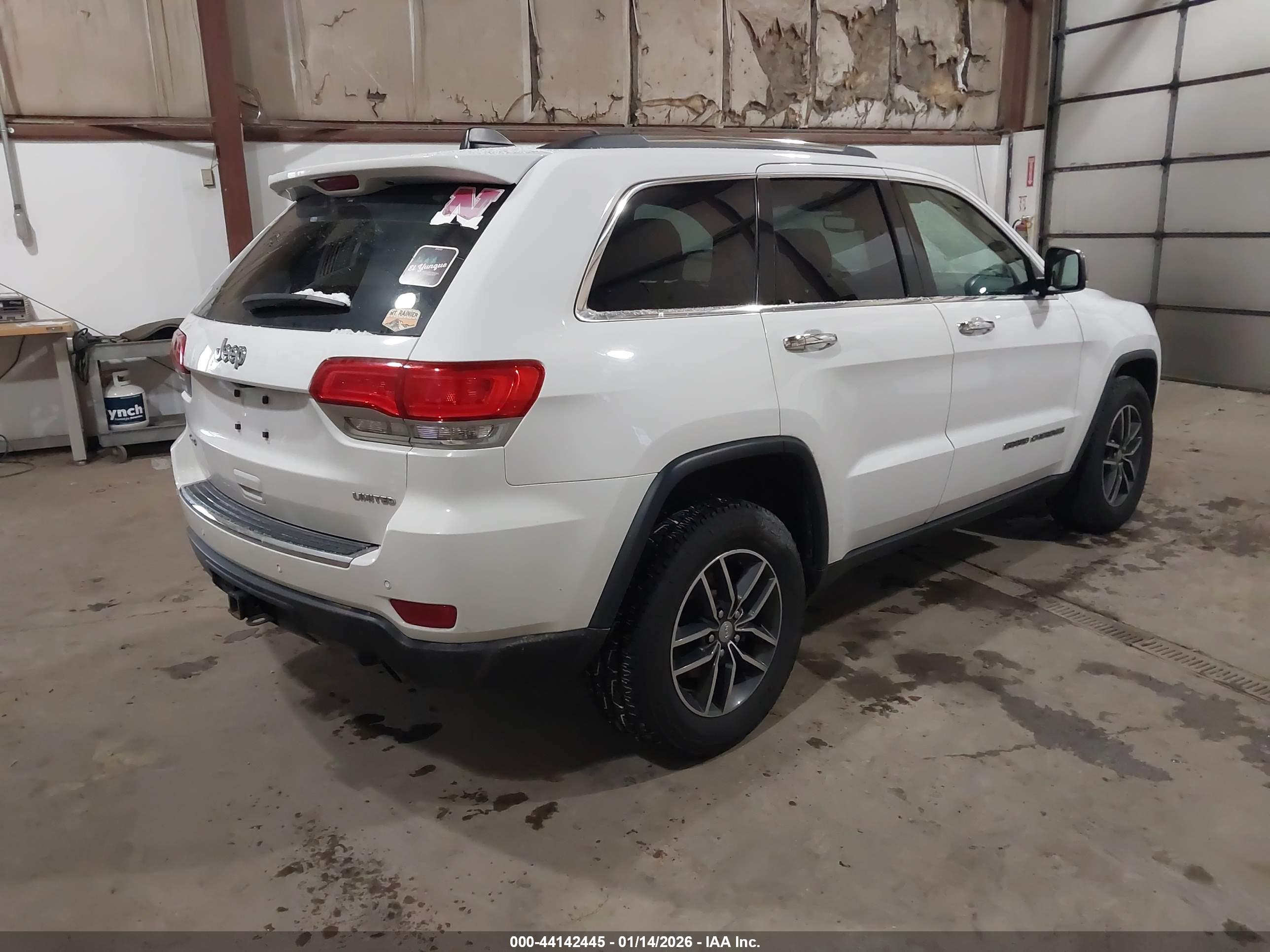 JEEP GRAND image 4
