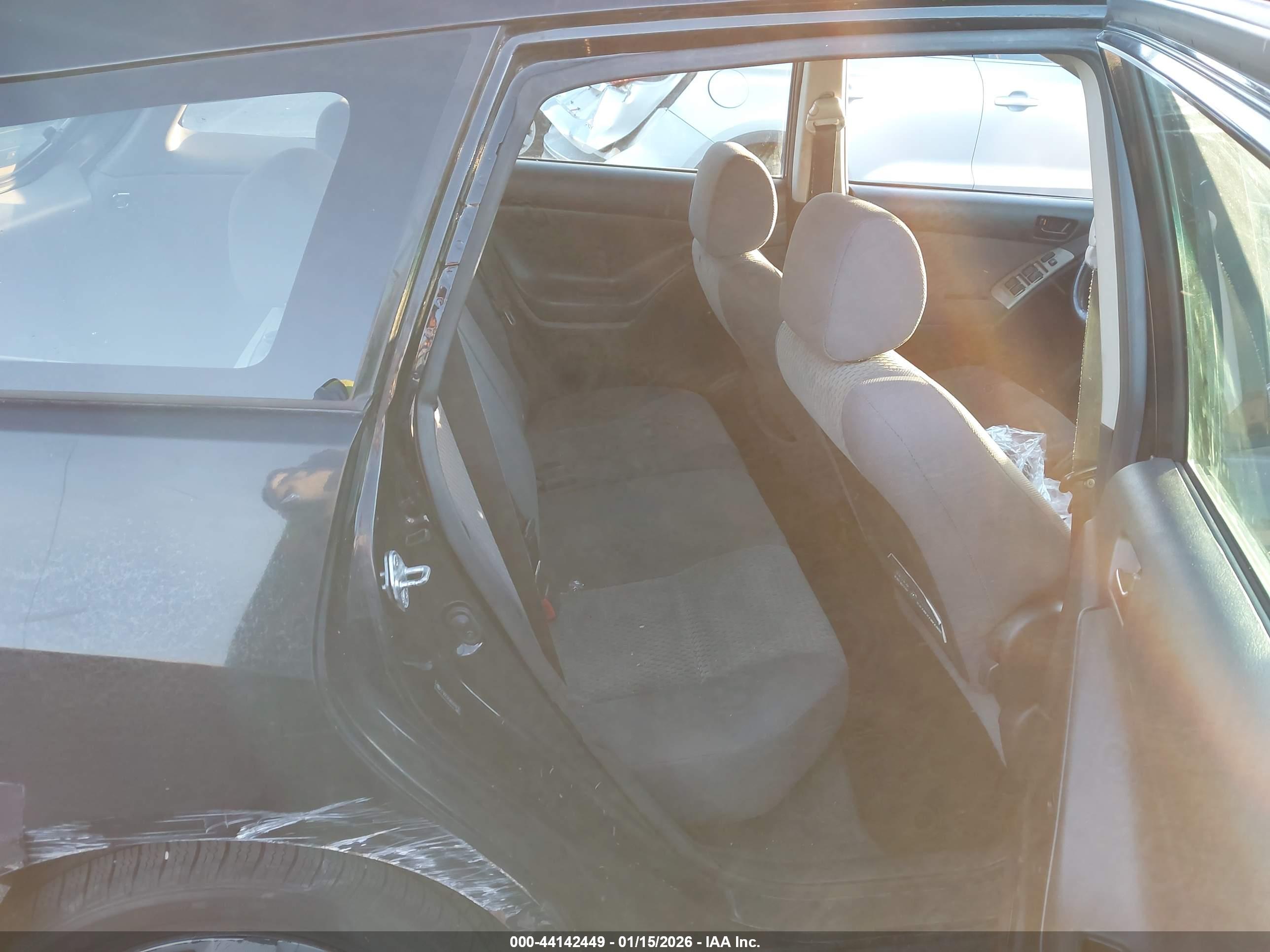 TOYOTA MATRIX image 8