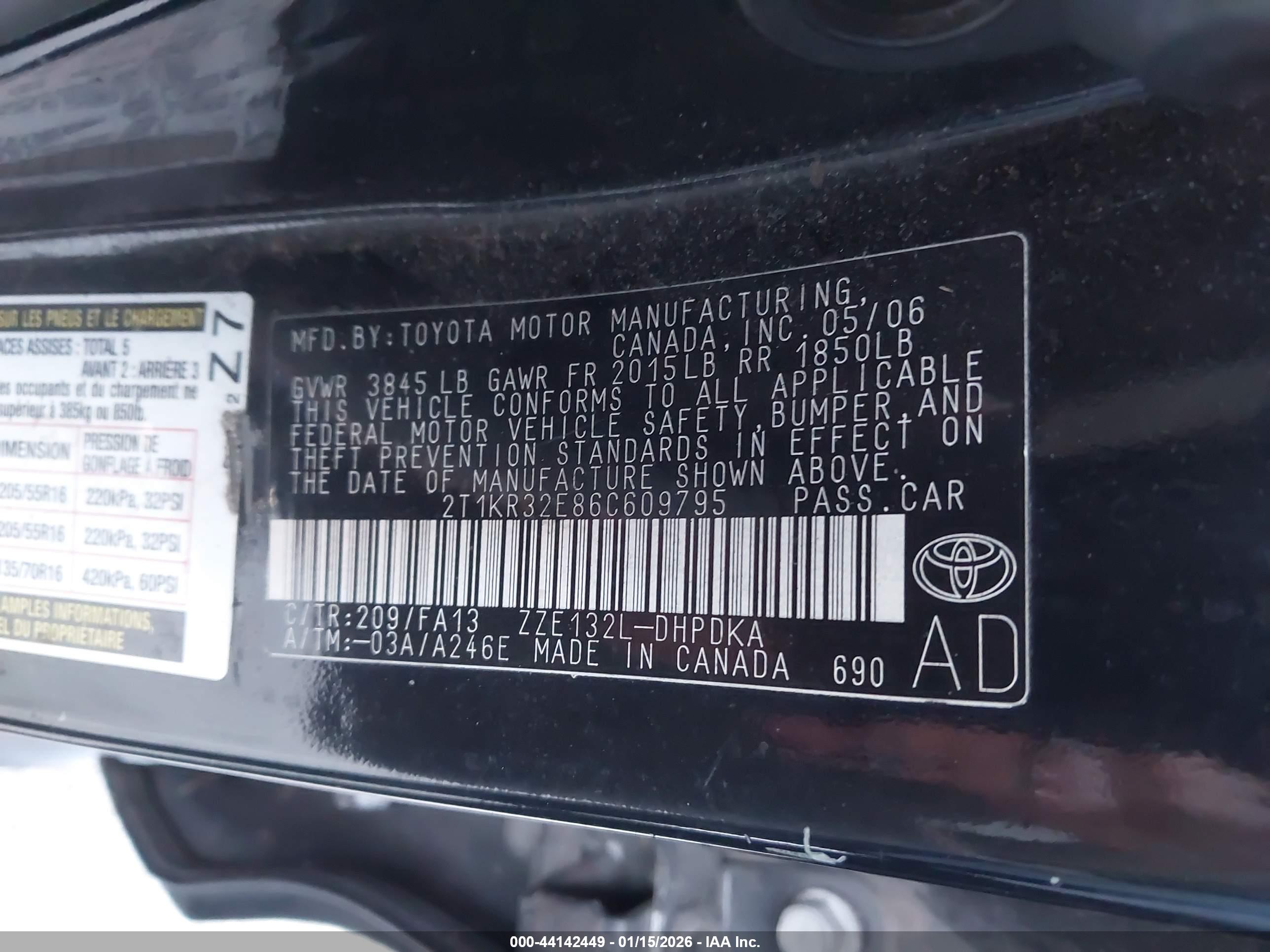 TOYOTA MATRIX image 9