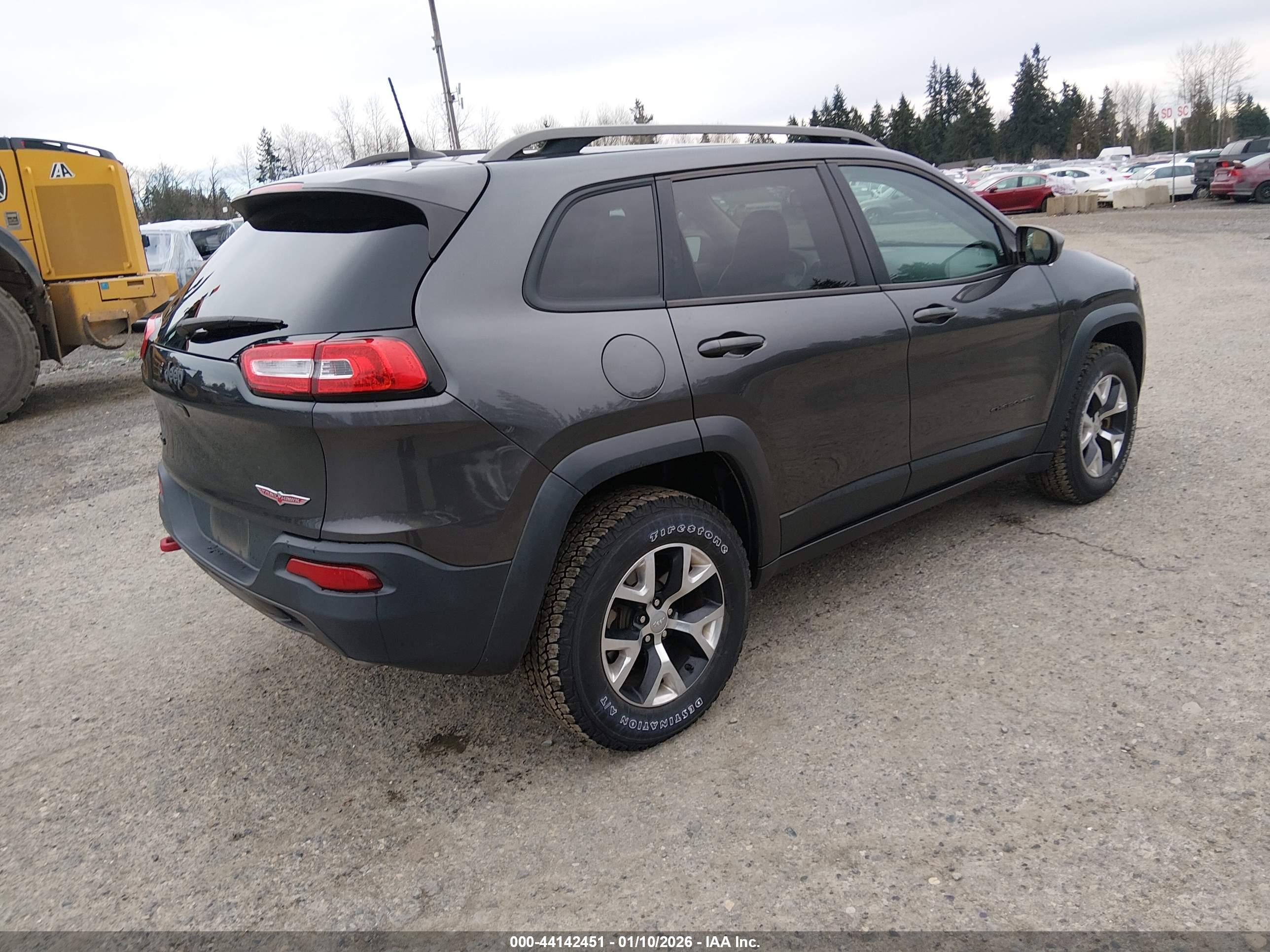 JEEP CHEROKEE image 4