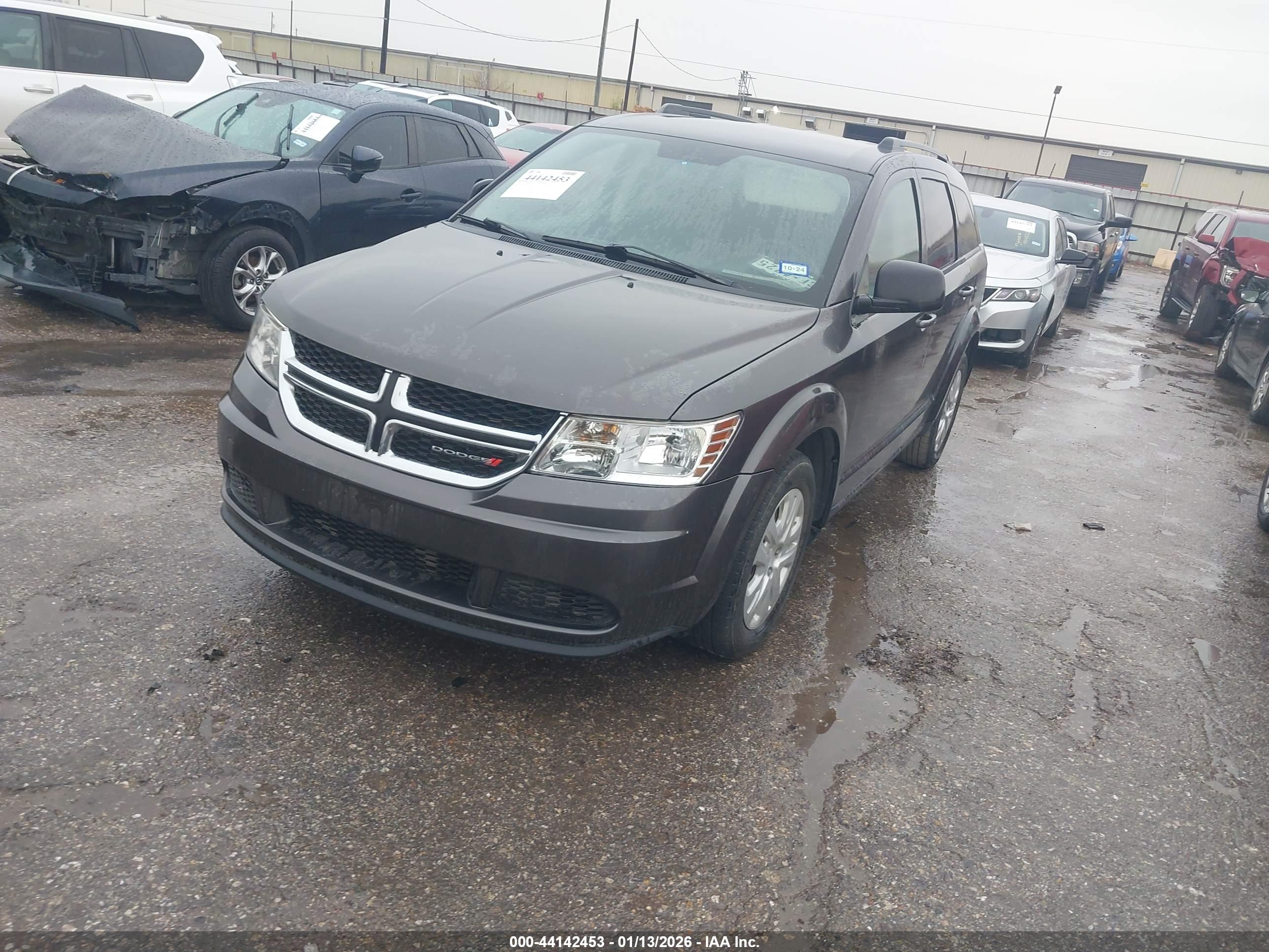 DODGE JOURNEY image 2