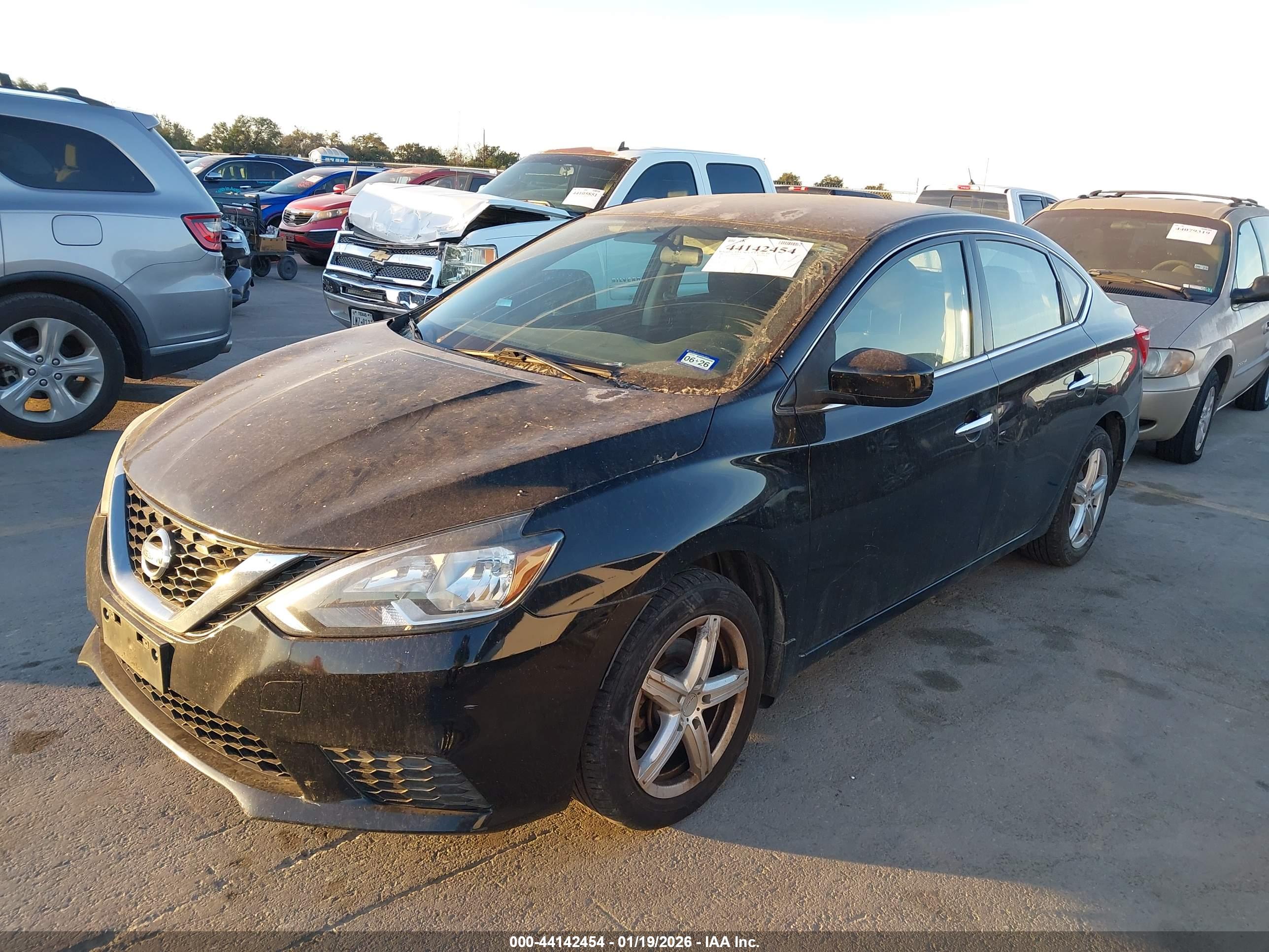 NISSAN SENTRA image 2
