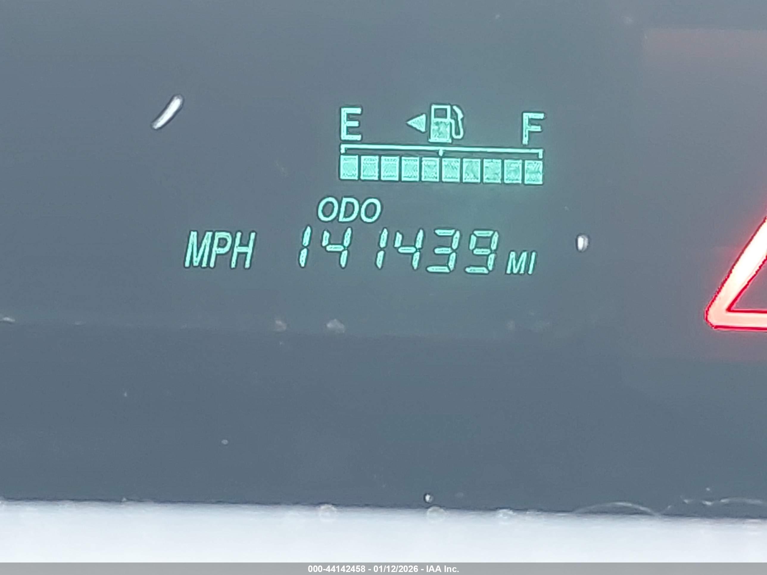 TOYOTA PRIUS image 7