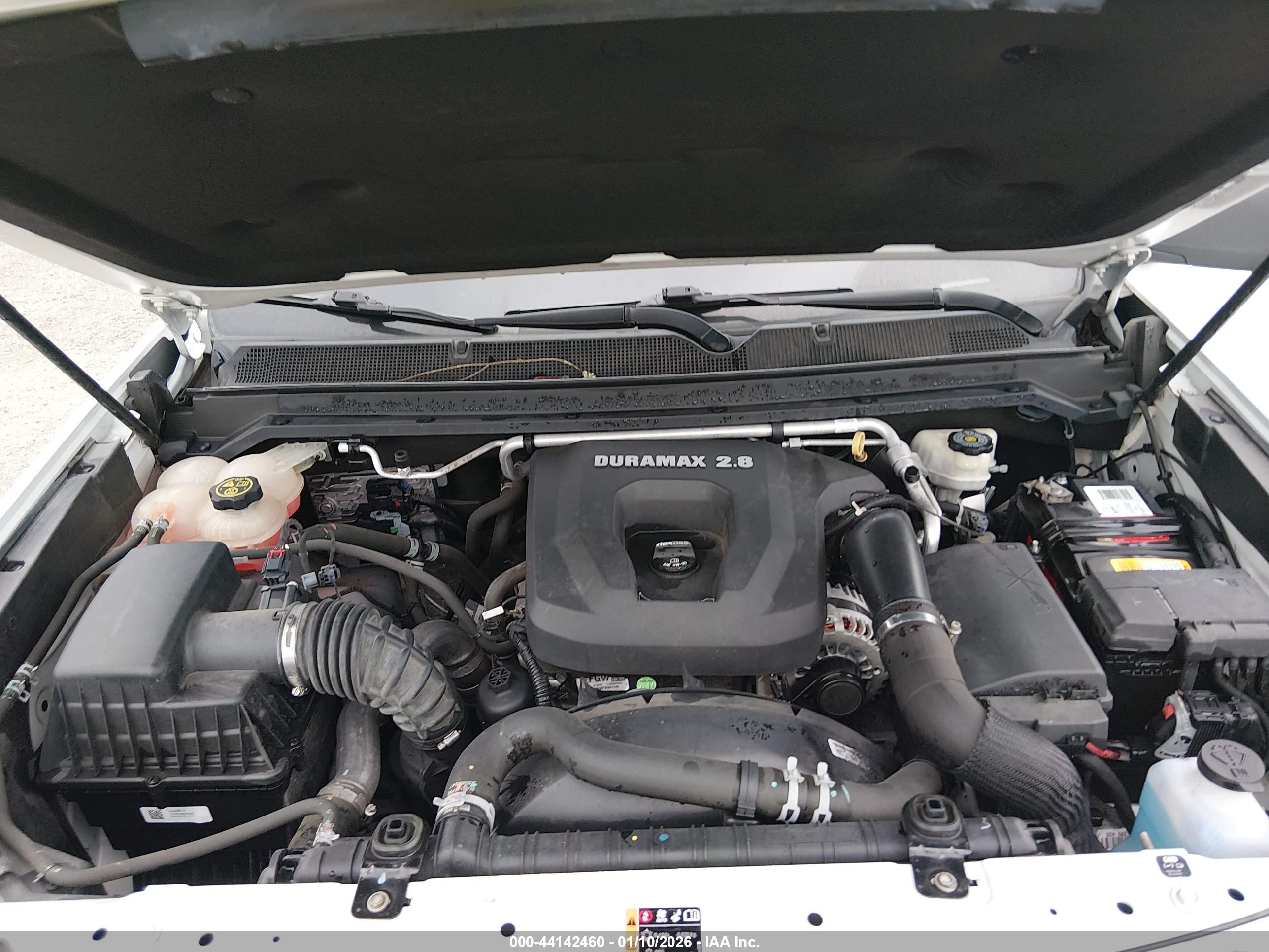 CHEVROLET COLORADO image 10